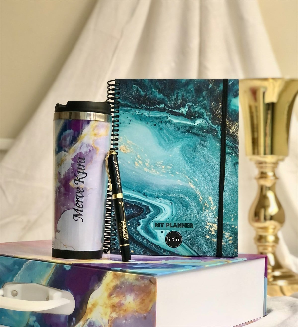 Kişiye Özel Ebruli Tasarımlı Özel Kutulu Hediye Seti Giftmoda Ebruli-Mug-Bes-Ko