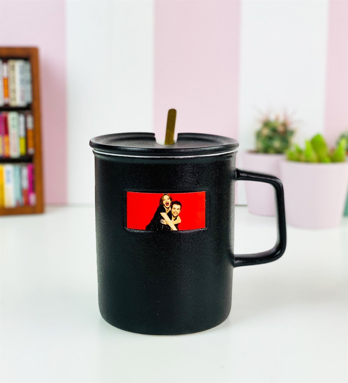 Kişiye Özel Fotoğraflı Siyah Porselen KupaGiftmodaGM-2459-Foto