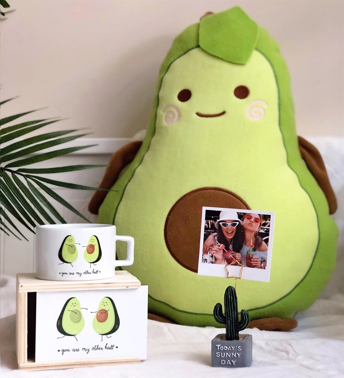 Kişiye Özel Kakrüs Not Tutucu Avocado Yastık Ve Kutulu Kupa SetGiftmodaK-Ö--Not-Tutucu-Yasttık-Kupa