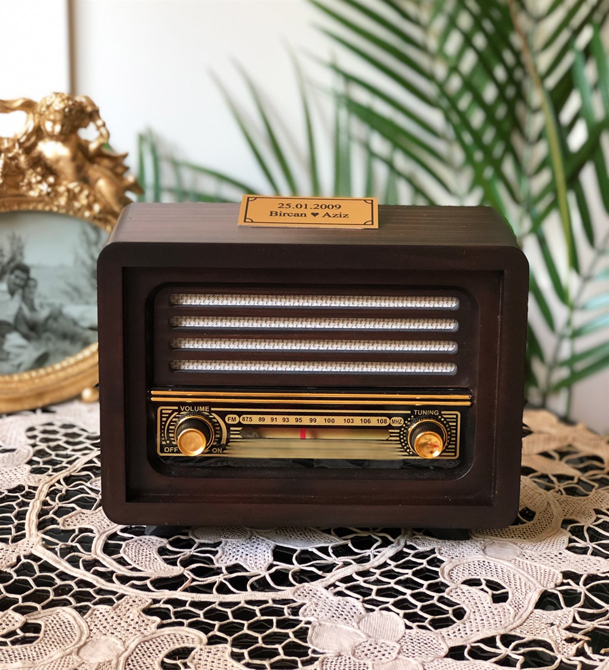 Kişiye Özel Nostaljik Alaturka Laleli Ahşap RadyoGift modaGMK7008
