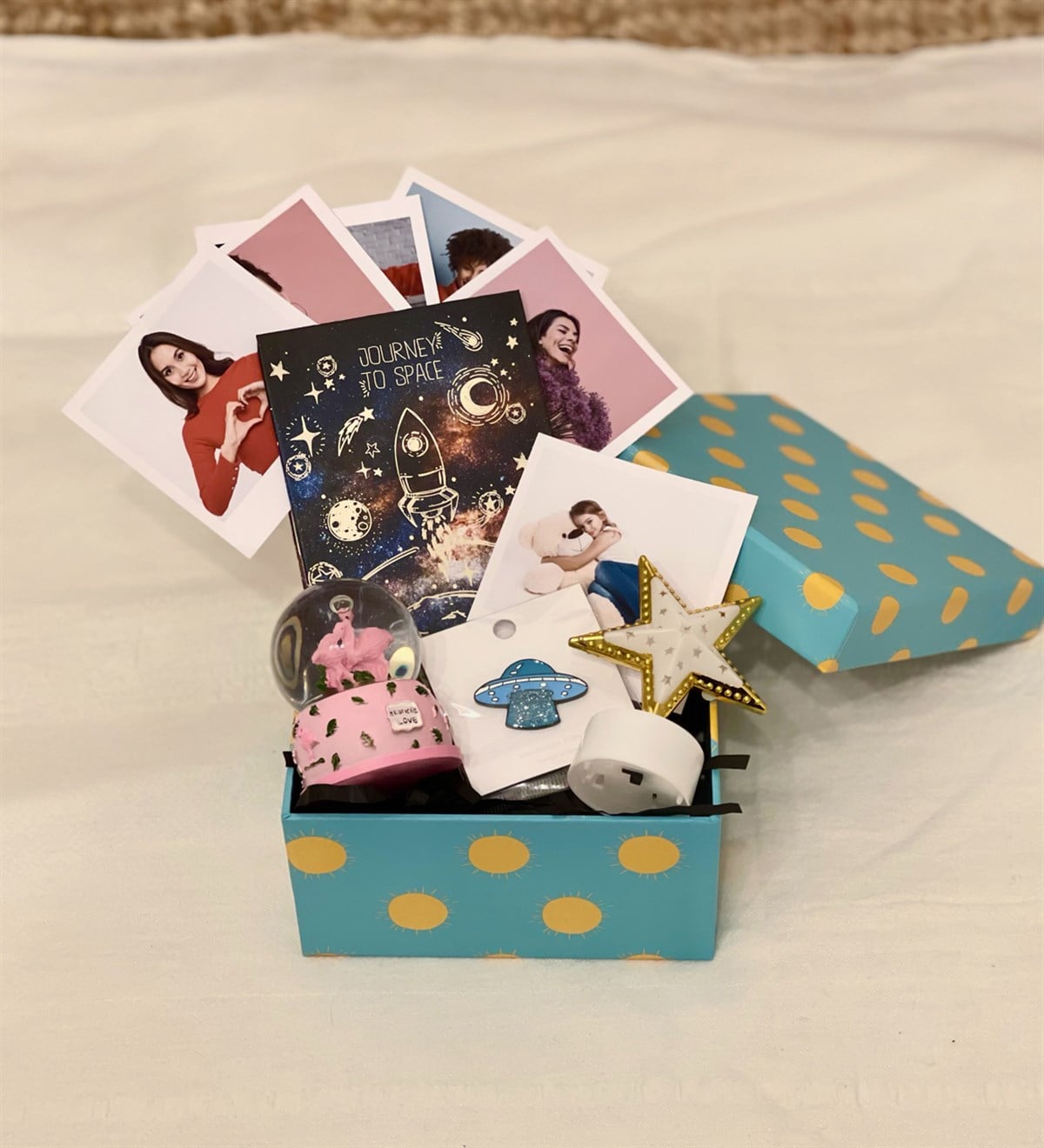 Kişiye Özel Space Roket Tasarımlı Hediye SetiGiftmodaGmhs100348