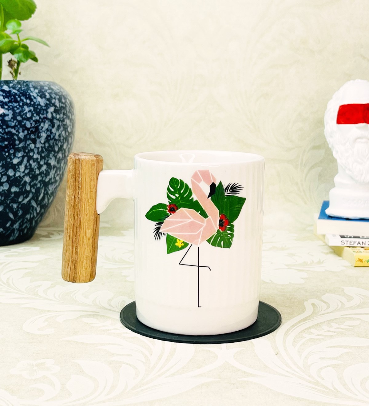 Ahşap Kulplu Flamingo Tasarımlı Seramik KupagiftmodaGmkp100323