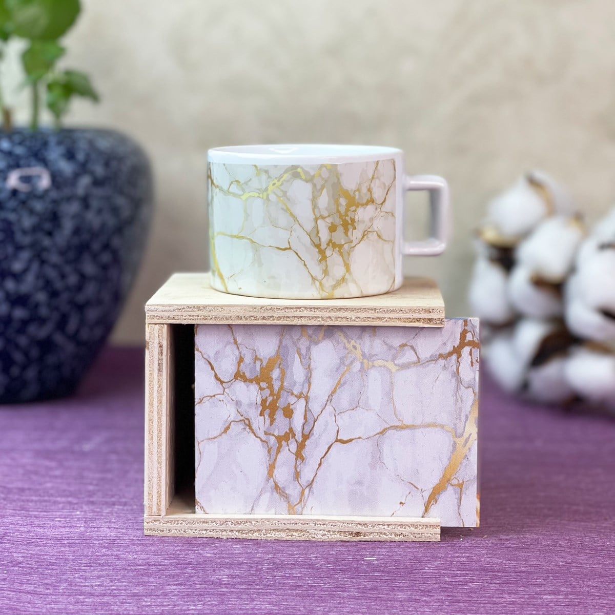 Altın Yaldızlı Beyaz Mermer Tasarımlı Kutulu KupagiftmodaGmkp100359