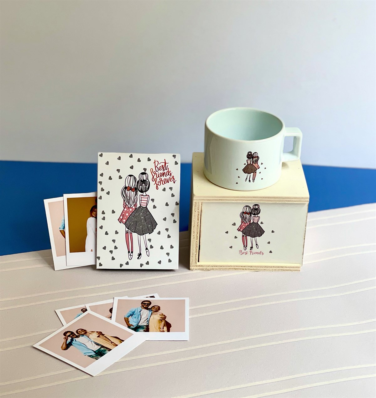 Kişiye Özel Fotoğraflı Kız Kardeş Tasarımlı Mini Fotoğraf Albümü ve Kutulu Kupa GiftmodaGmhs101084