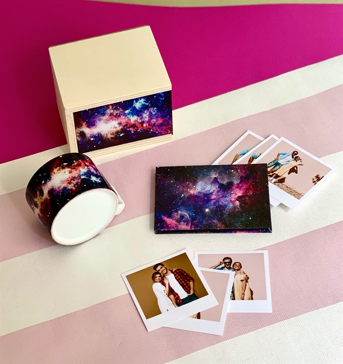 Kişiye Özel Fotoğraflı Space Tasarımlı Mini Fotoğraf Albümü ve Kutulu Kupa GiftmodaGmhs101079