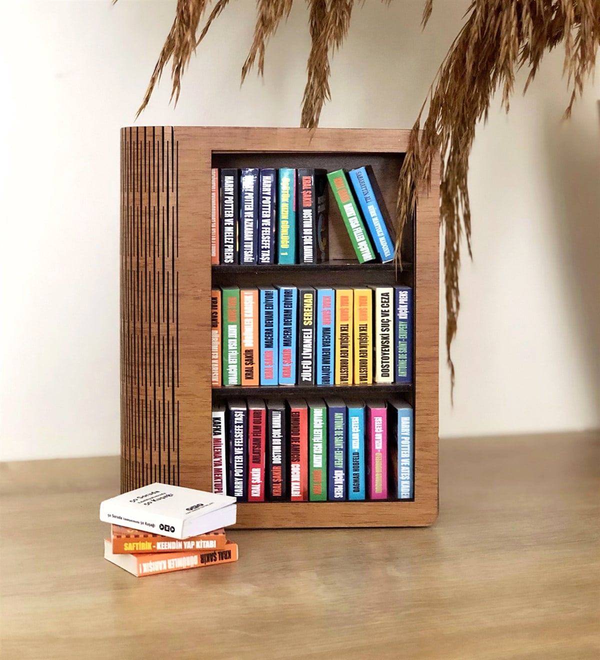 Mini Kokulu Kitaplı Ahşap Masa Üstü KitaplıkGiftmodamini-kitaplık
