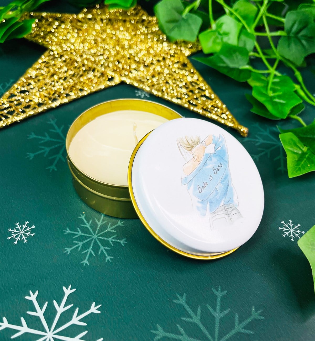 Babe Is Boss Tasarımlı Kokulu Teneke MumgiftmodaGmmum0021