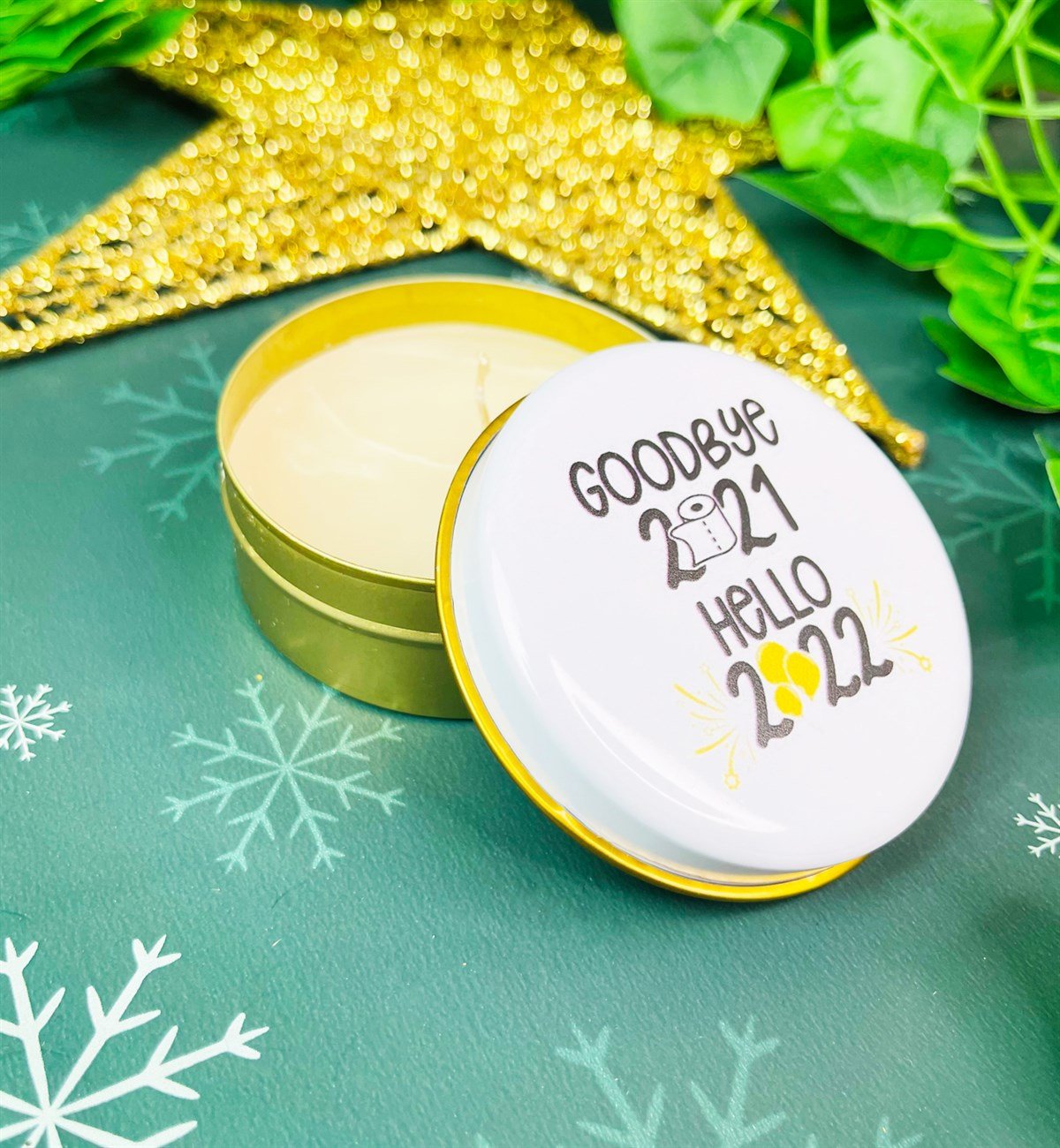 Güle Güle 2021 Merhaba 2022 Yılbaşı Tasarımlı Kokulu Teneke MumgiftmodaGmmum0022