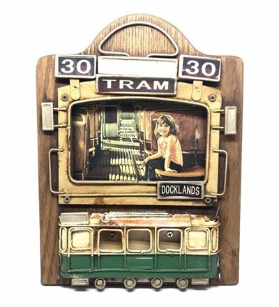 Nostaljik Tramvay Temalı Fotoğraf Çerçevesi