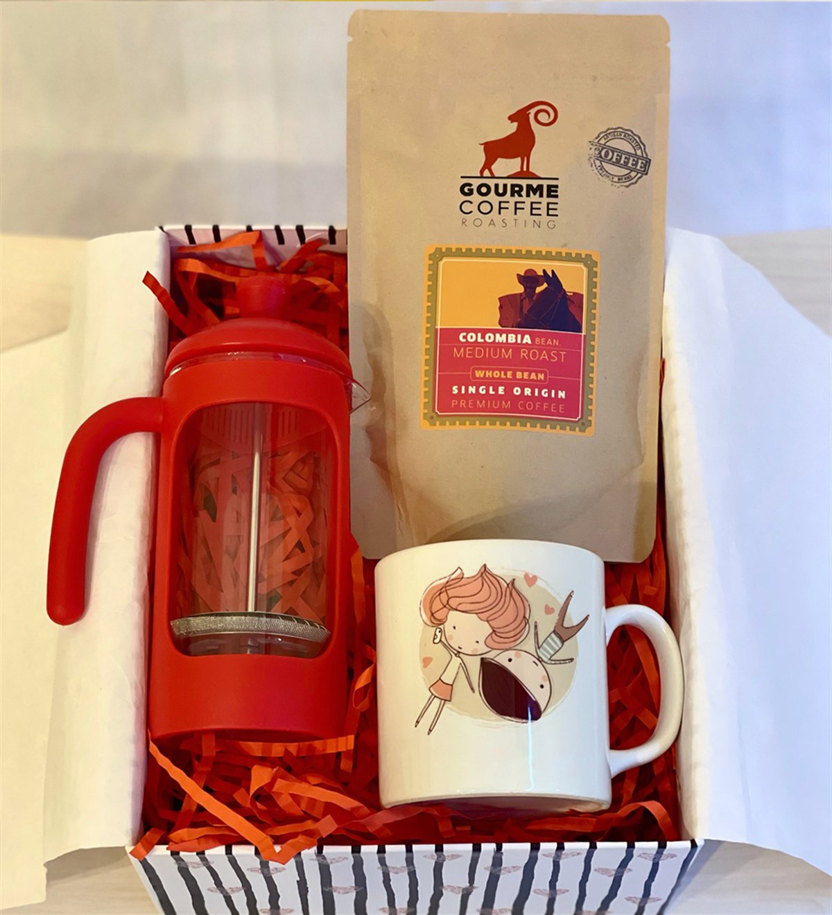 Ölümsüz Aşıklar French Press & Filtre Kahveli Sevgiliye Hediye SetiGiftmodaGmhs100250