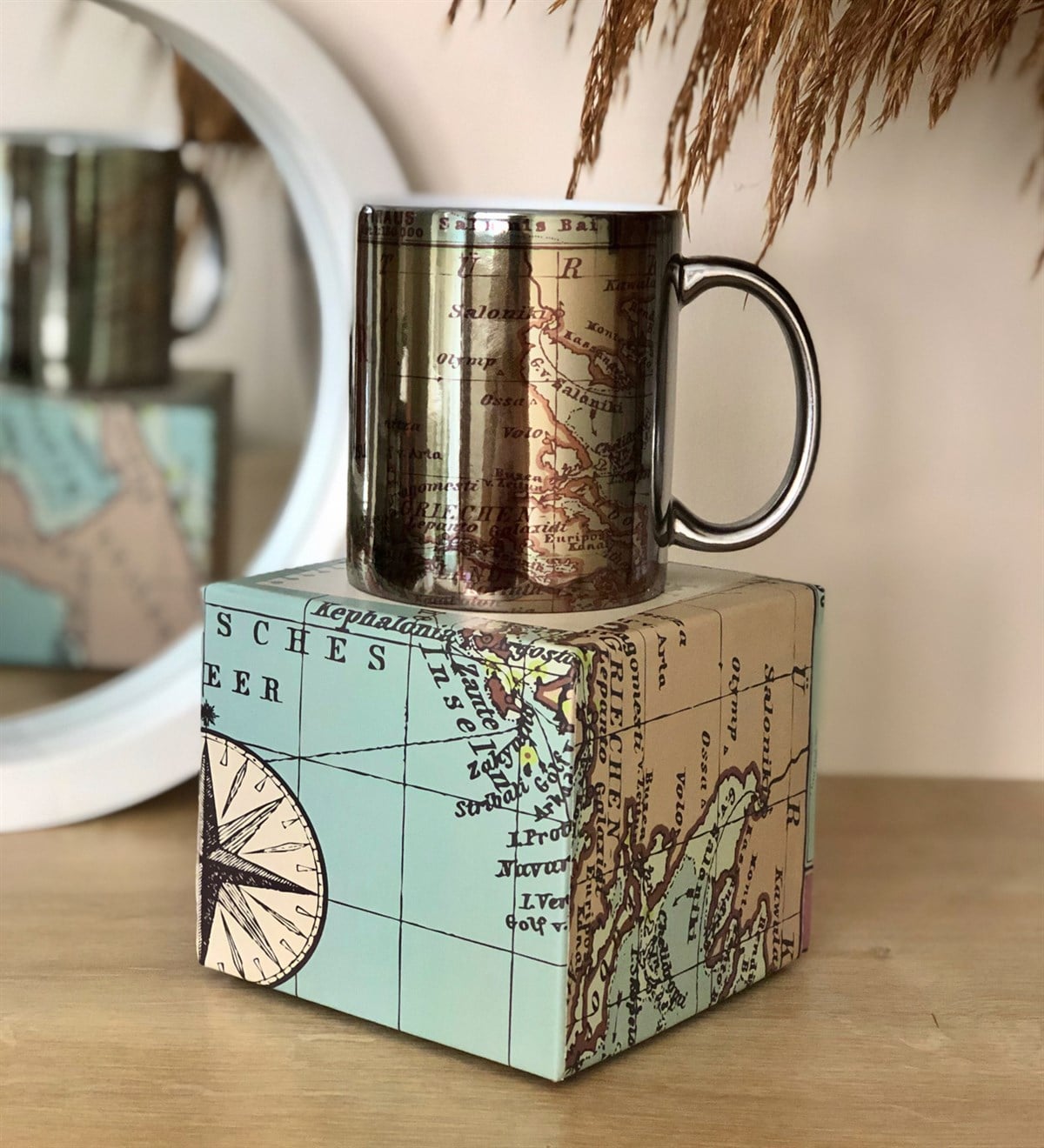 Özel Kutulu Our Adventure Mug Tasarımlı Gümüş KupaGiftmodaadventure-kutu-kupa-Gümüş