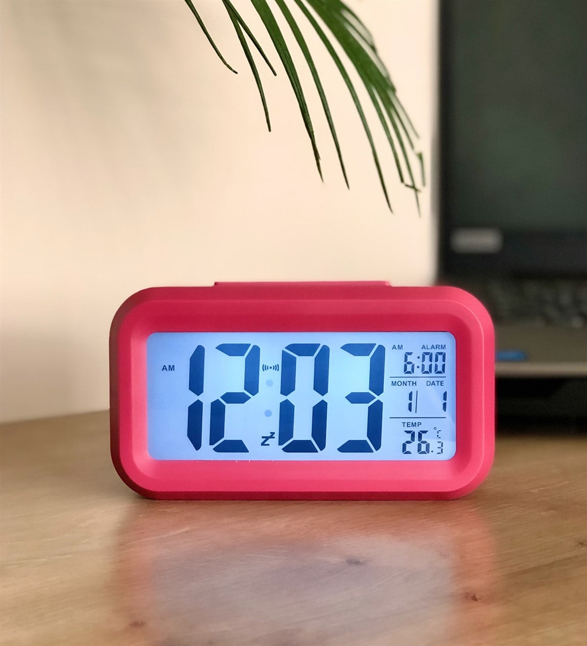 Pembe Alarmlı Dijital Masa SaatiGiftmodaGM-1100-Pembe