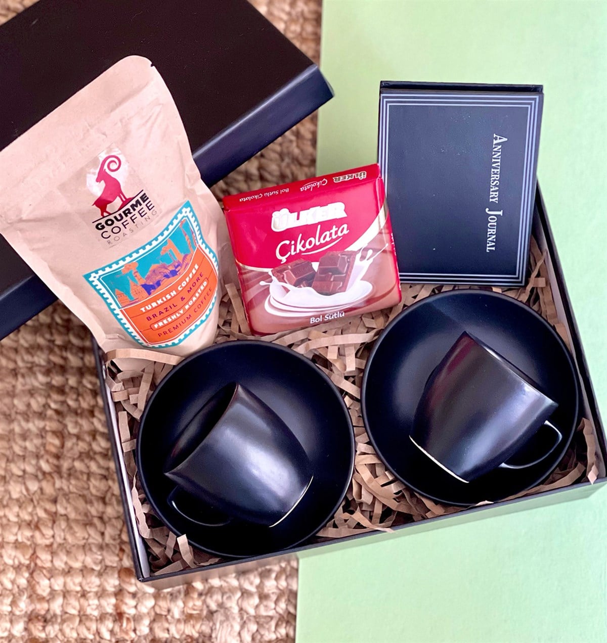 Özel Kutusunda 2'li Türk Kahvesi Fincanı Anniversary Journal Mini Fotoğraf Albümü Çikolata ve Türk Kahvesi GiftmodaGmhs101004