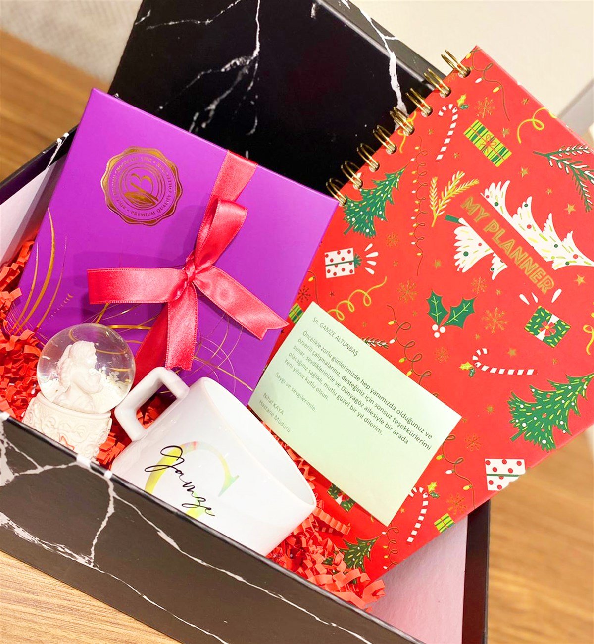 Özel Tasarımlı Hediye SetigiftmodaGmhs101427