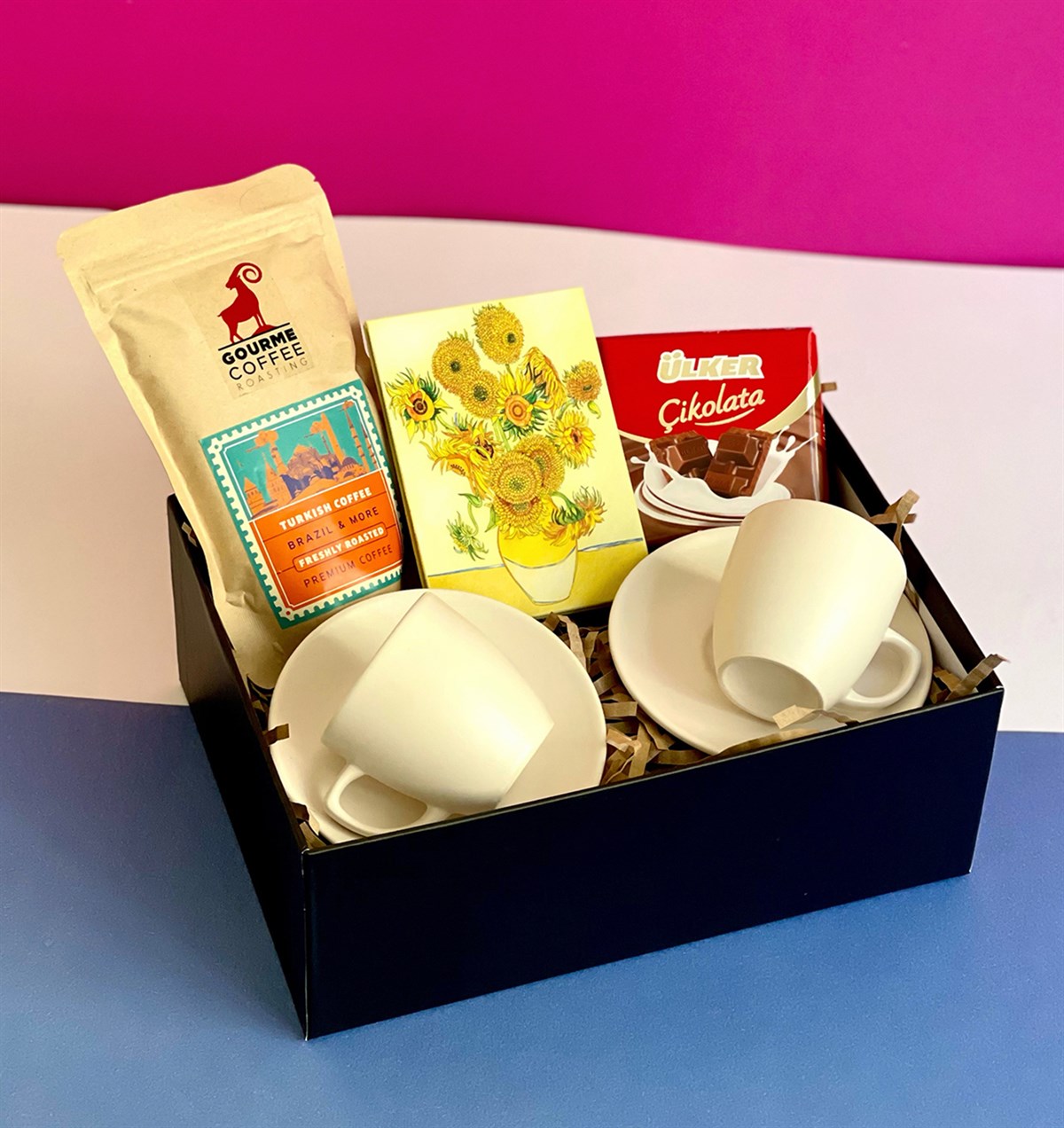 Özel Kutusunda 2'li Türk Kahvesi Fincanı Ayçiçek Mini Fotoğraf Albümü Çikolata ve Türk Kahvesi GiftmodaGmhs100996