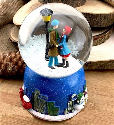 Romantik Sevgililer Müzikli Kar Küresi