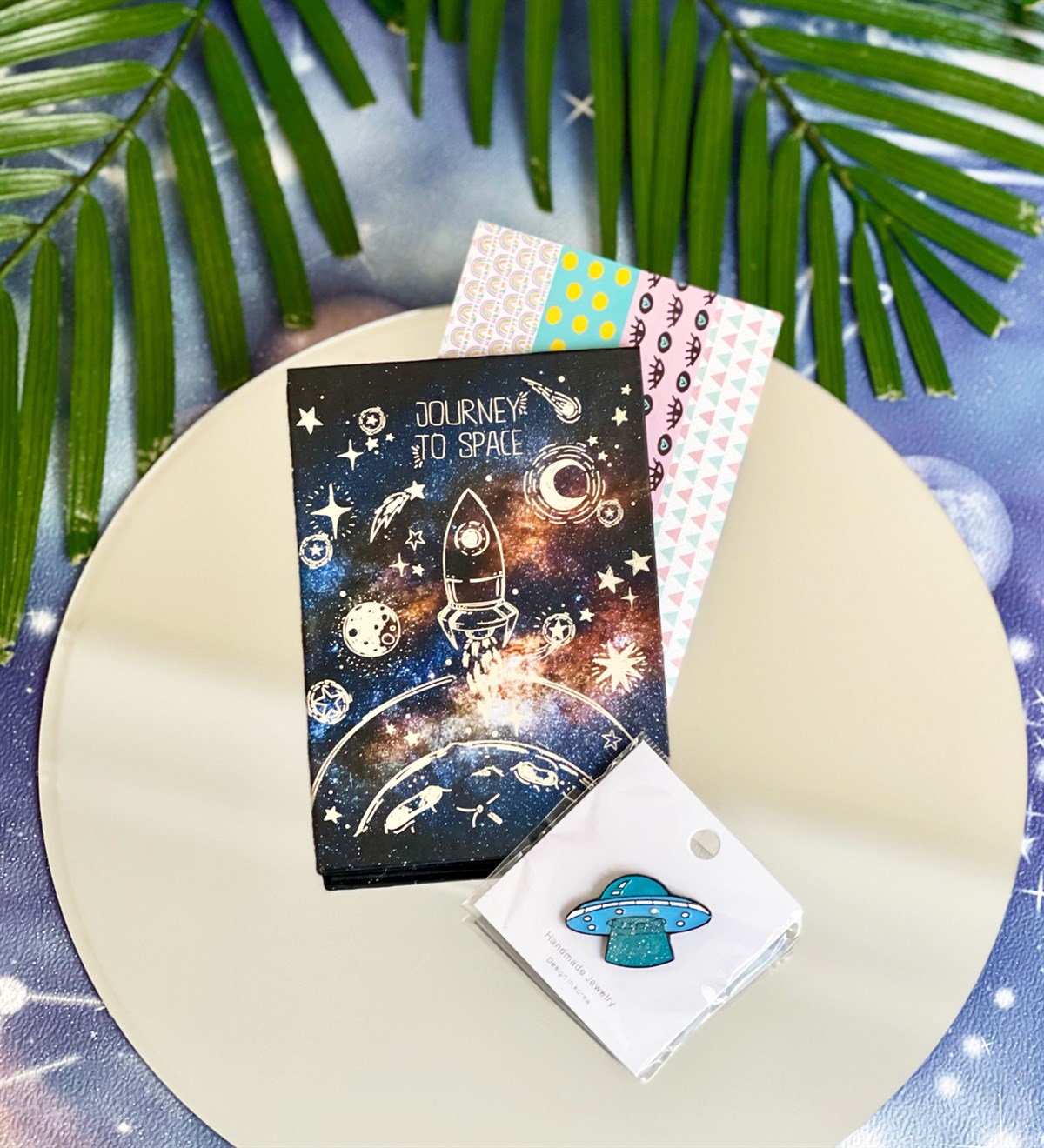 Space Roket Mini Albüm Ve Rozet SetGiftmodaGmhs100299
