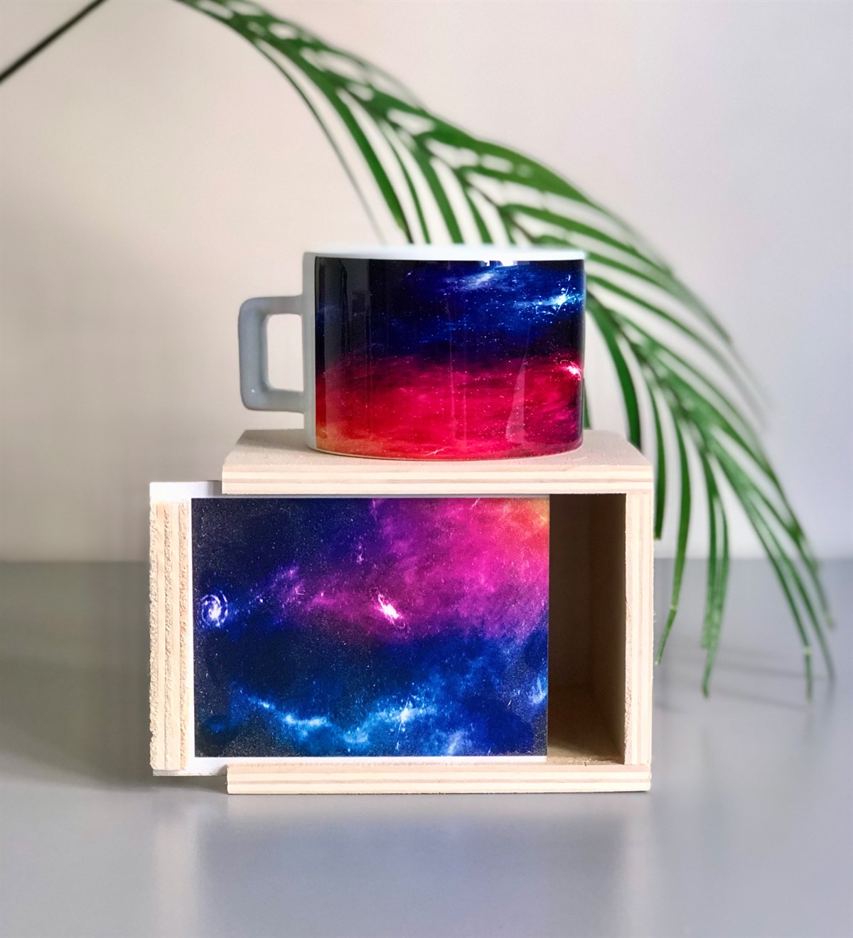 Space Tasarımlı Ahşap Kutulu KupaGiftmodaspace-akk