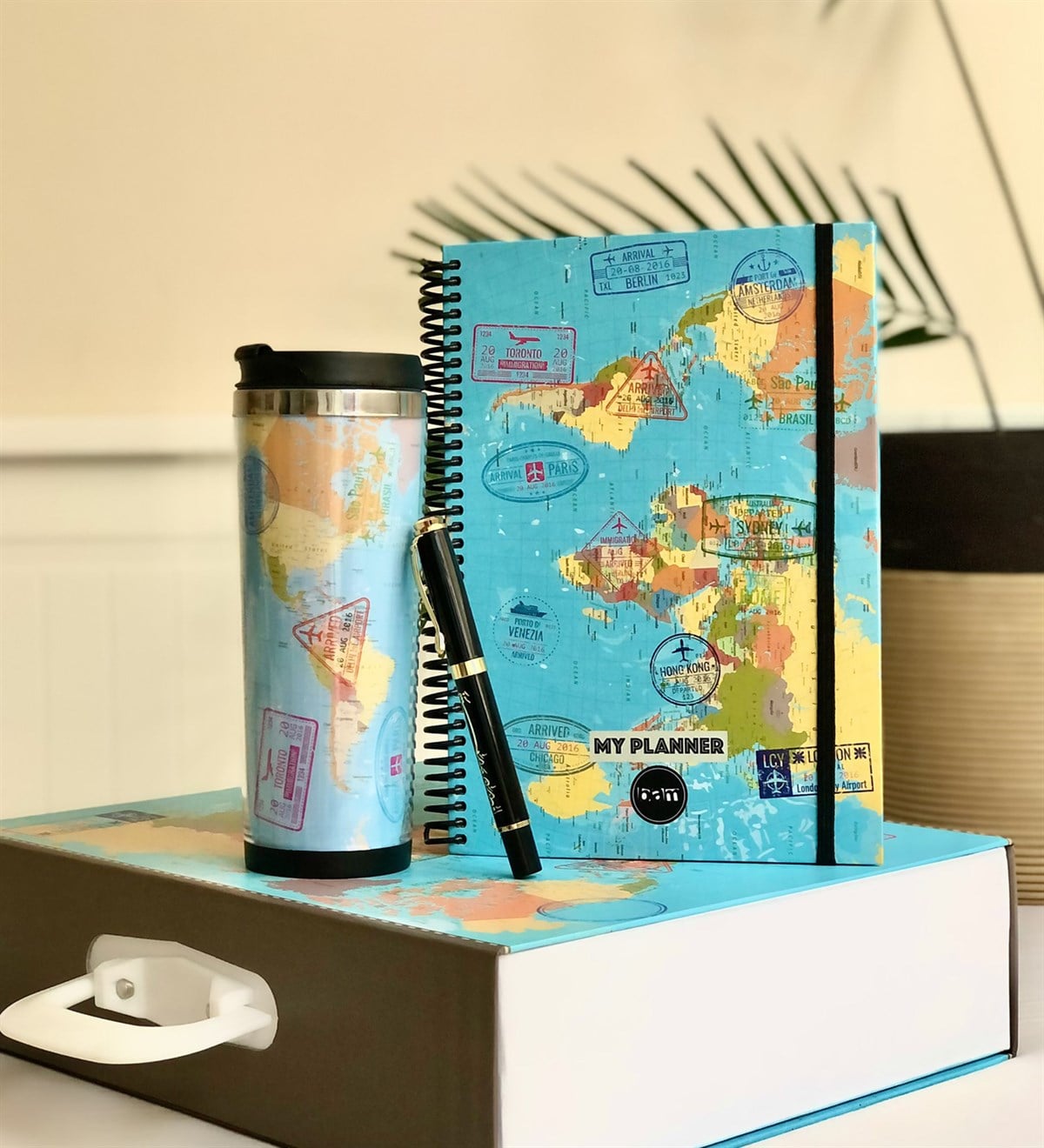 Travel Tasarımlı Özel Kutulu Hediye Seti GiftmodaTravel-Mug-Bes