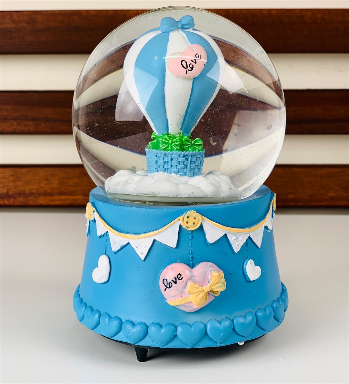 Uçan Balon Renk Değiştiren Işıklı Müzikli Kar KüresiGiftmodaGM-1321