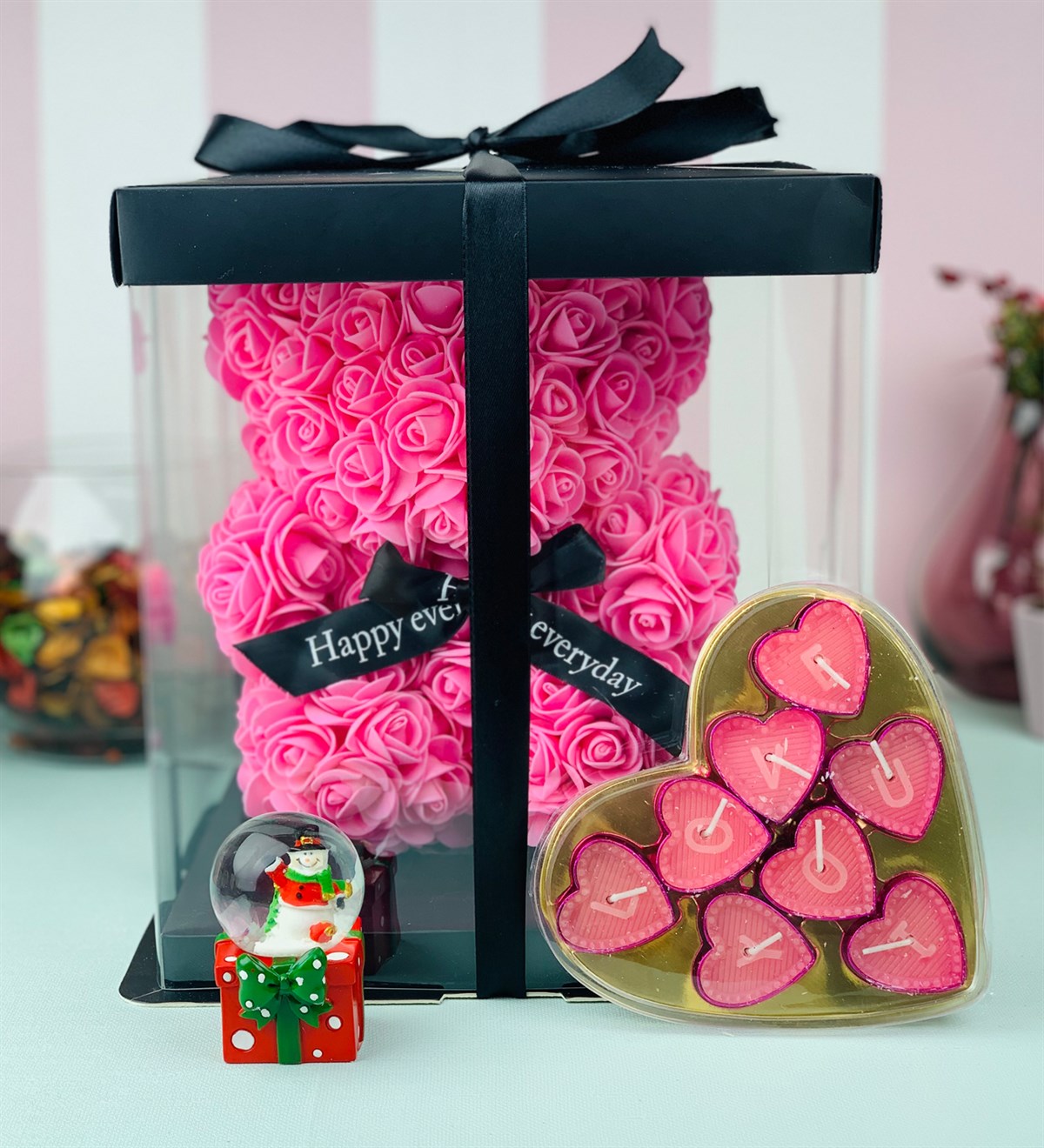 Yılbaşı Hediye Seti Pembe Teddy Rose Mum Ve Christmas Kar KüresiGiftmodaPembe-Teddy-Mum-Kar Küresi-Set