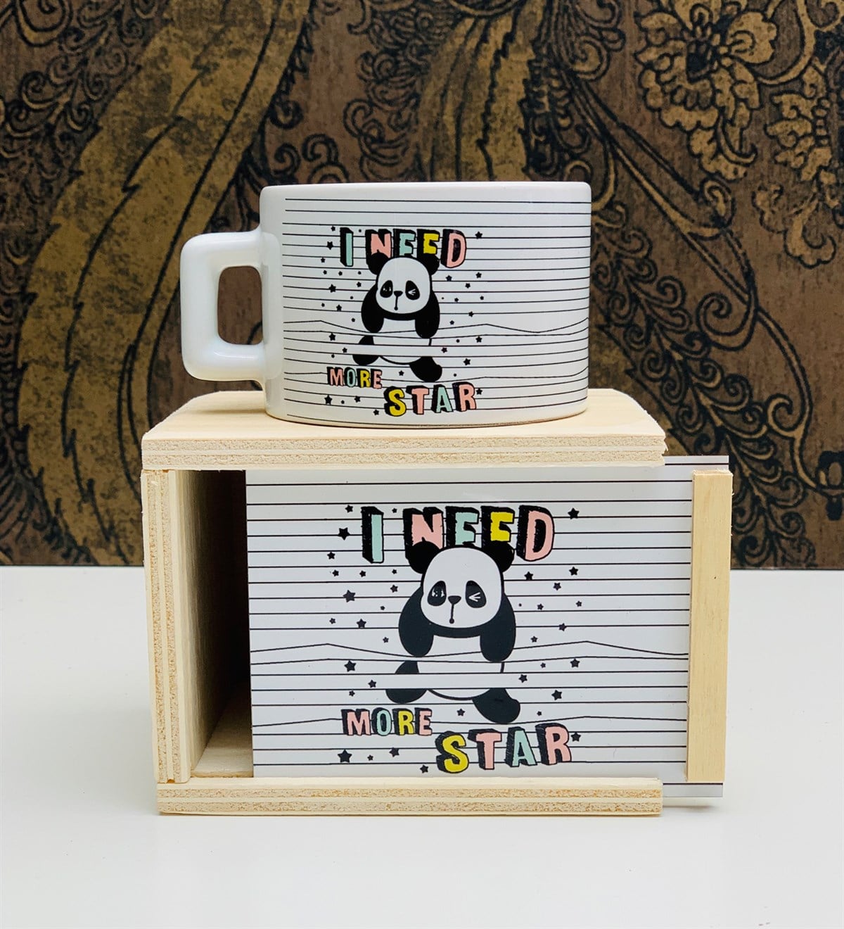 Yıldızlı Panda Tasarımlı Kutulu KupaGiftmodaYıldızlı-Panda-Kutulu-Kupa