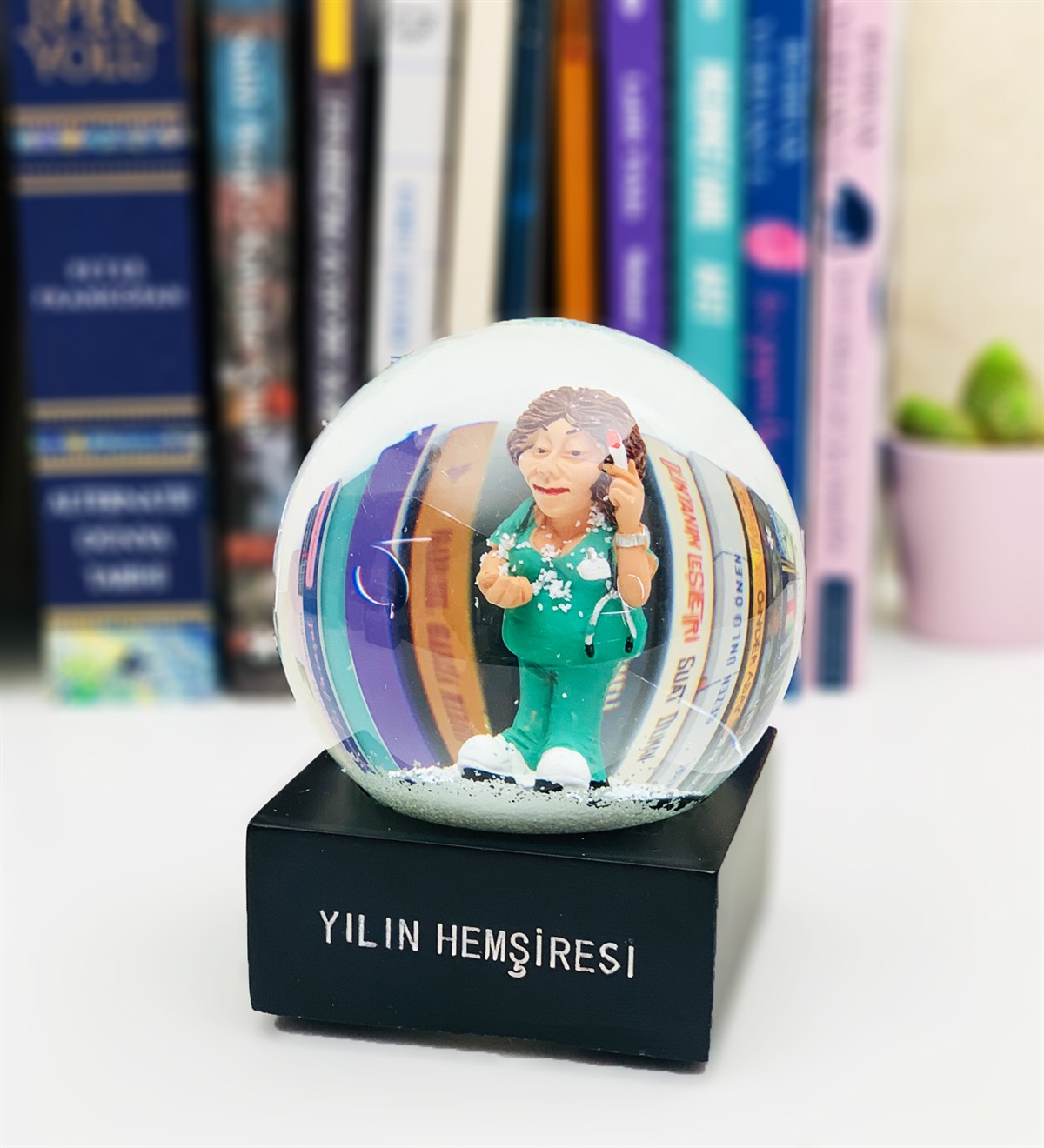 Yılın Hemşiresi Işıklı Kar KüresiGiftmodaWG-020