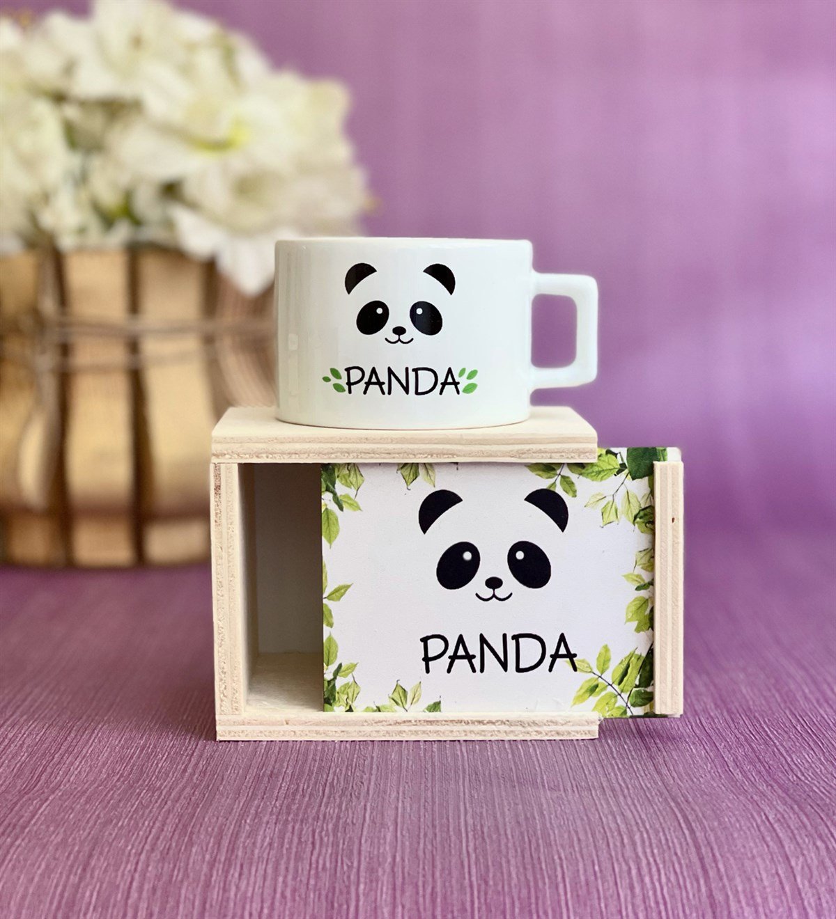 Ahşap Kutusunda Sevimli Panda Kupa BardakMarkasızGM00005