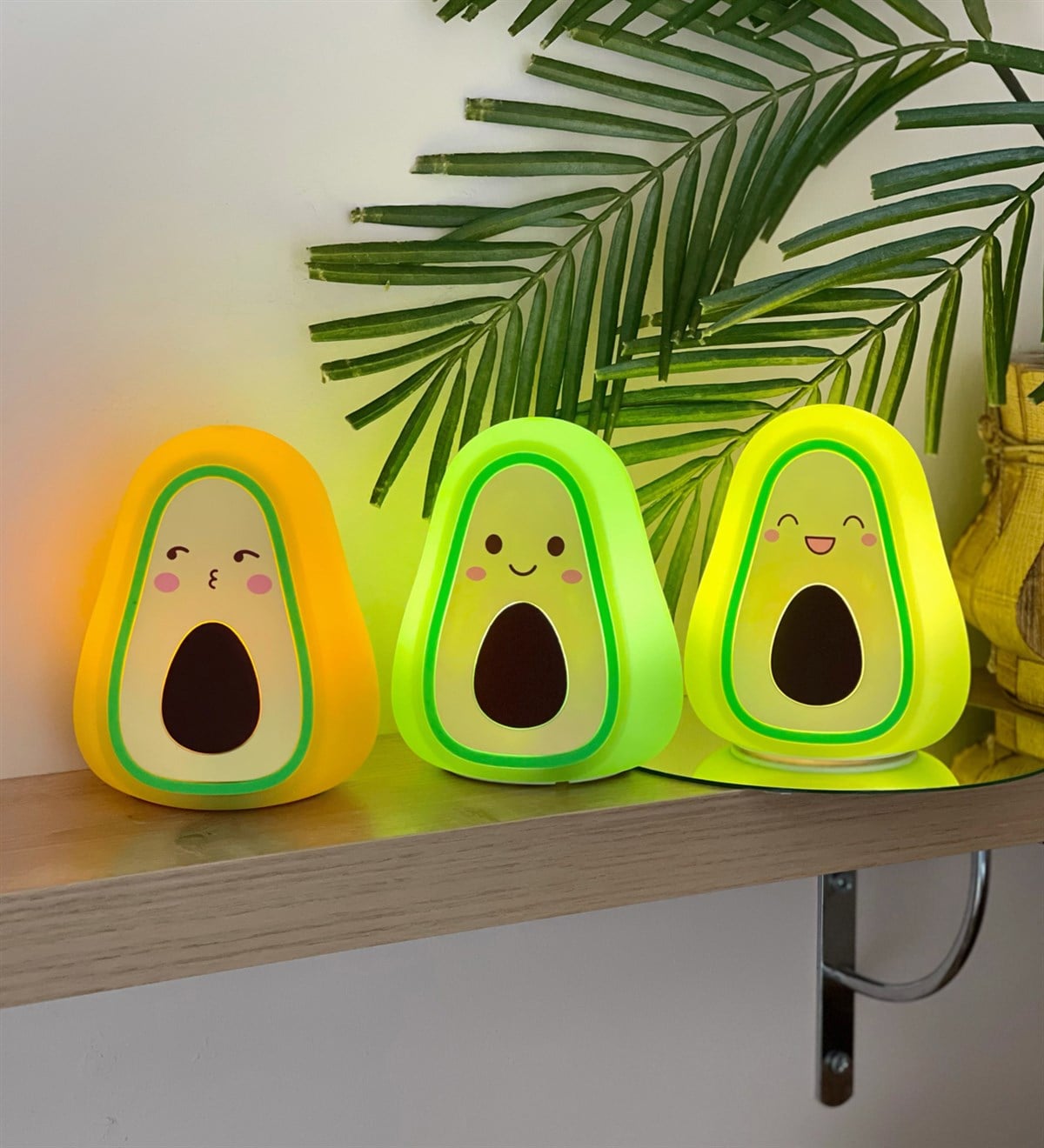 Dokunmatik Renk Değiştiren Avokado LambagiftmodaGM-4165