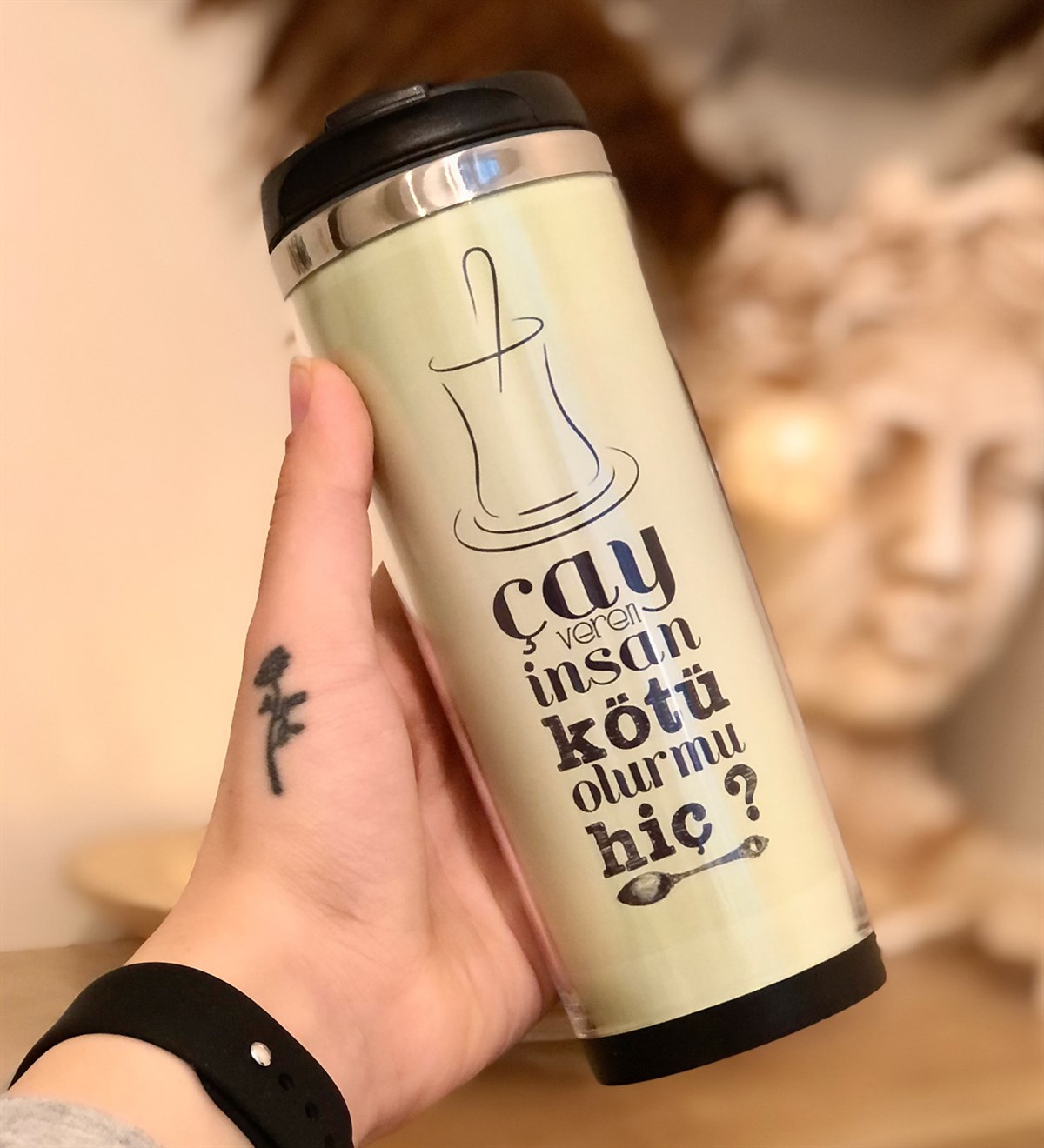Çay Veren İnsan Kötü Olurmu Hiç Tasarımlı 400 Ml Mug BardakGiftmodaGmmg100015	
