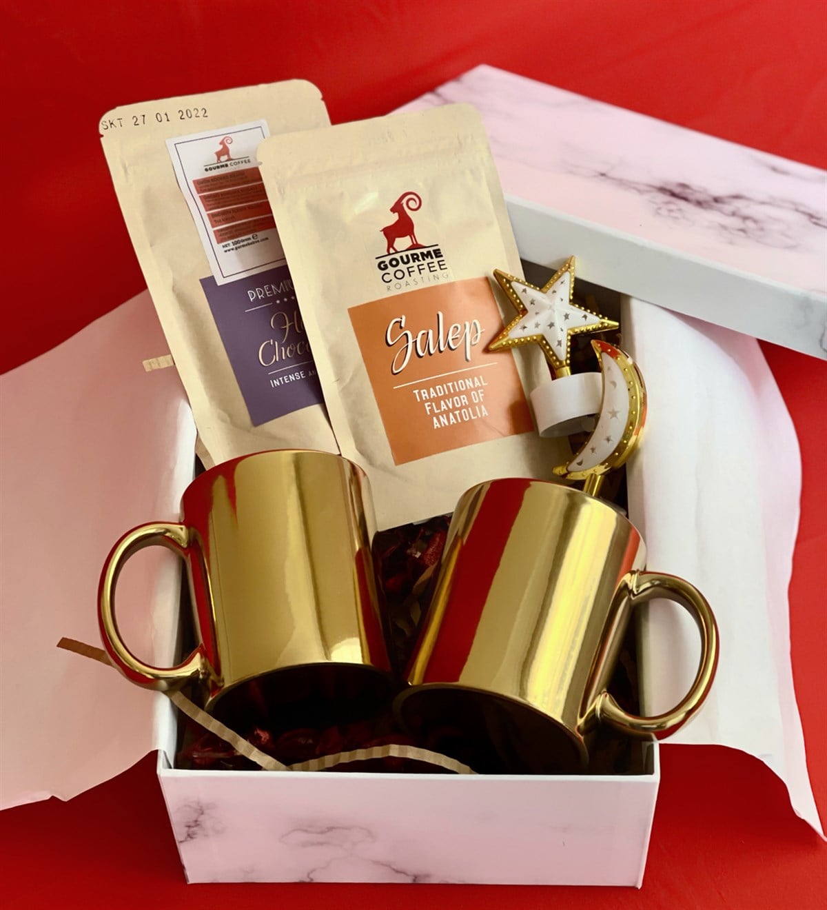 Çift Gold Kupa Sıcak Çikolata & Sahlep Sevgiliye Hediye Seti Giftmoda Gmhs100336