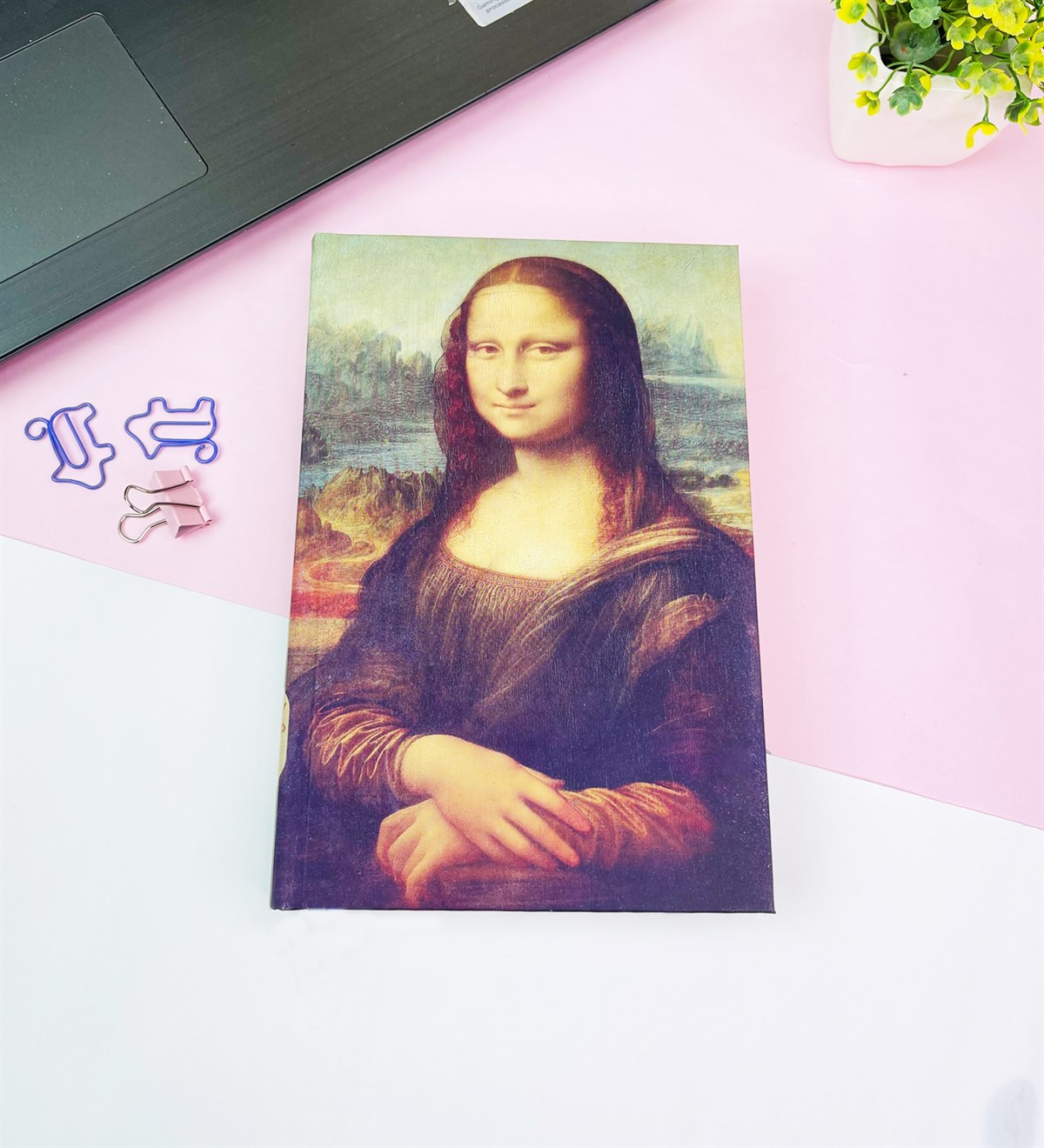 Mona Lisa Tasarımlı Kalın Kitap Görünümlü DeftergiftmodaGmd100546