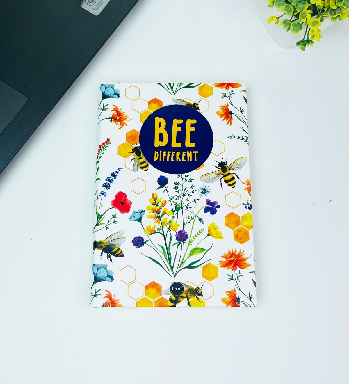 Arı Motto Tasarımlı Lastikli DeftergiftmodaGmd100459