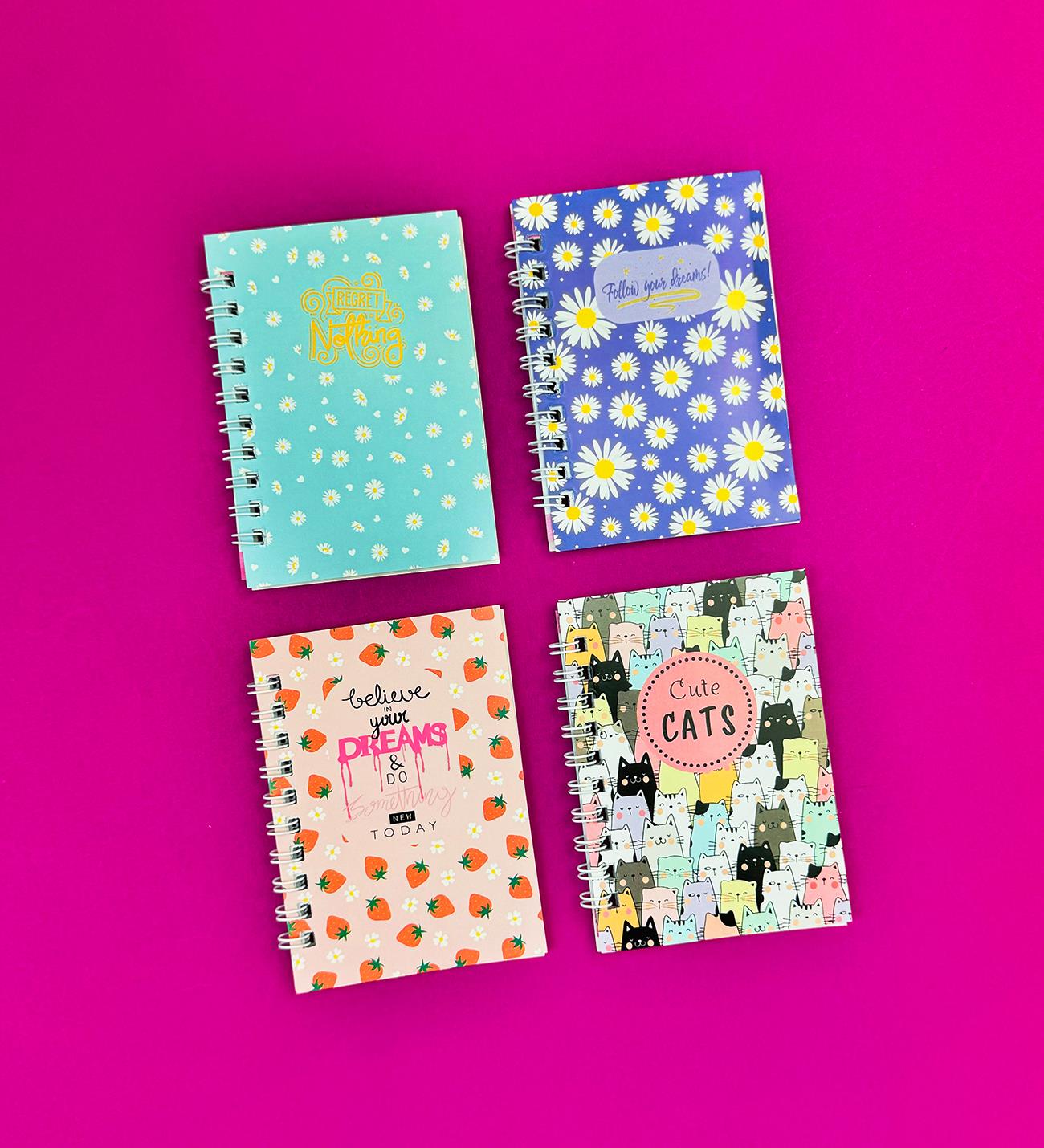 Mini 4'lü Renkli Desenli Spiralli Defter giftmodaBM-1249
