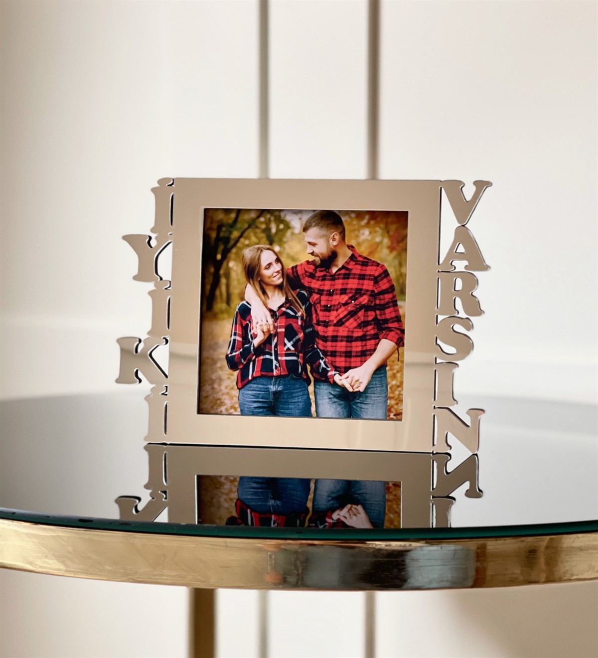 İyiki Varsın Fotoğraf Standlı Mdf Çerçeve GümüşgiftmodaGmfc100089