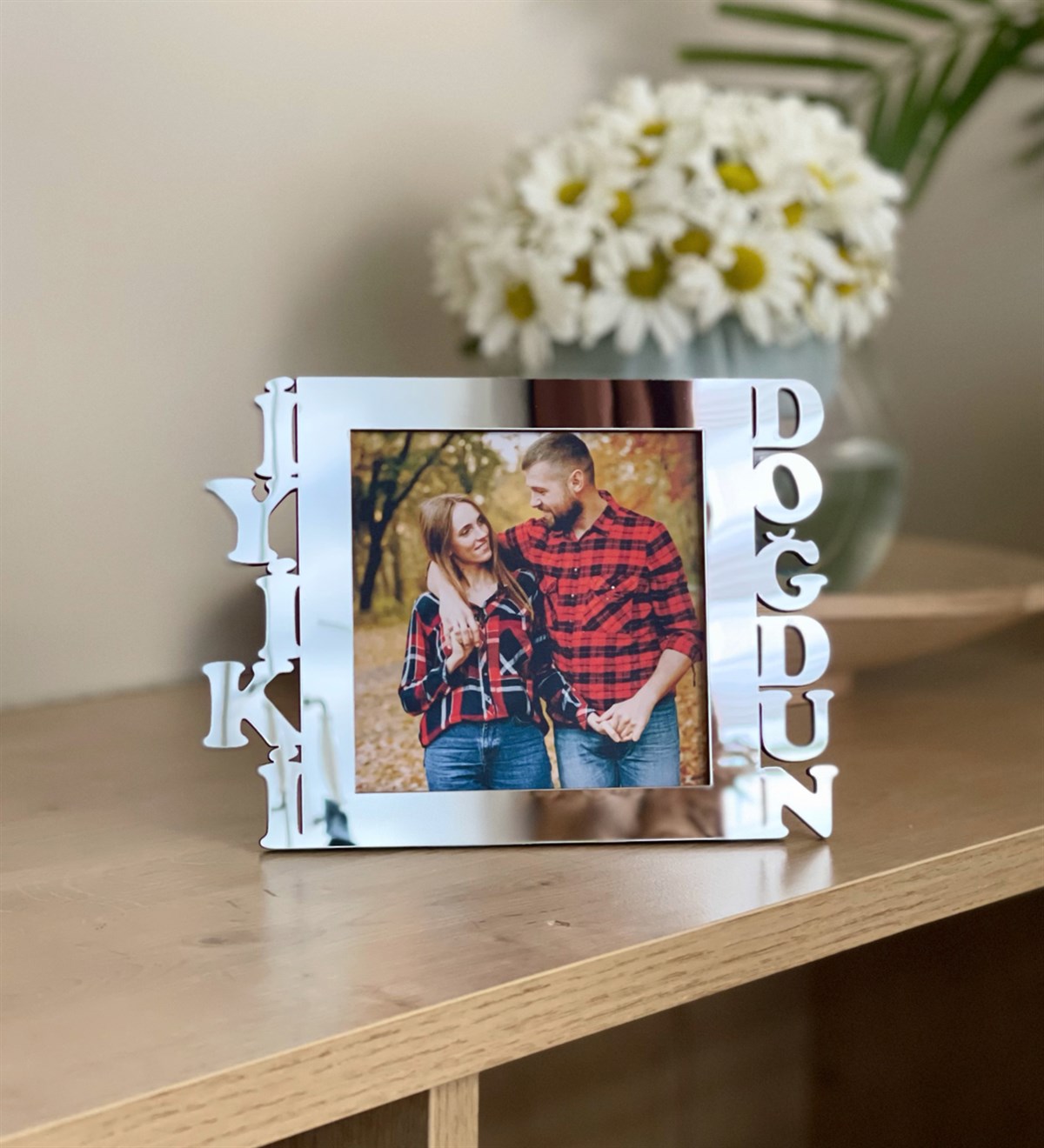 İyiki Doğdun Fotoğraf Standlı Mdf Çerçeve GümüşgiftmodaGmfc100057