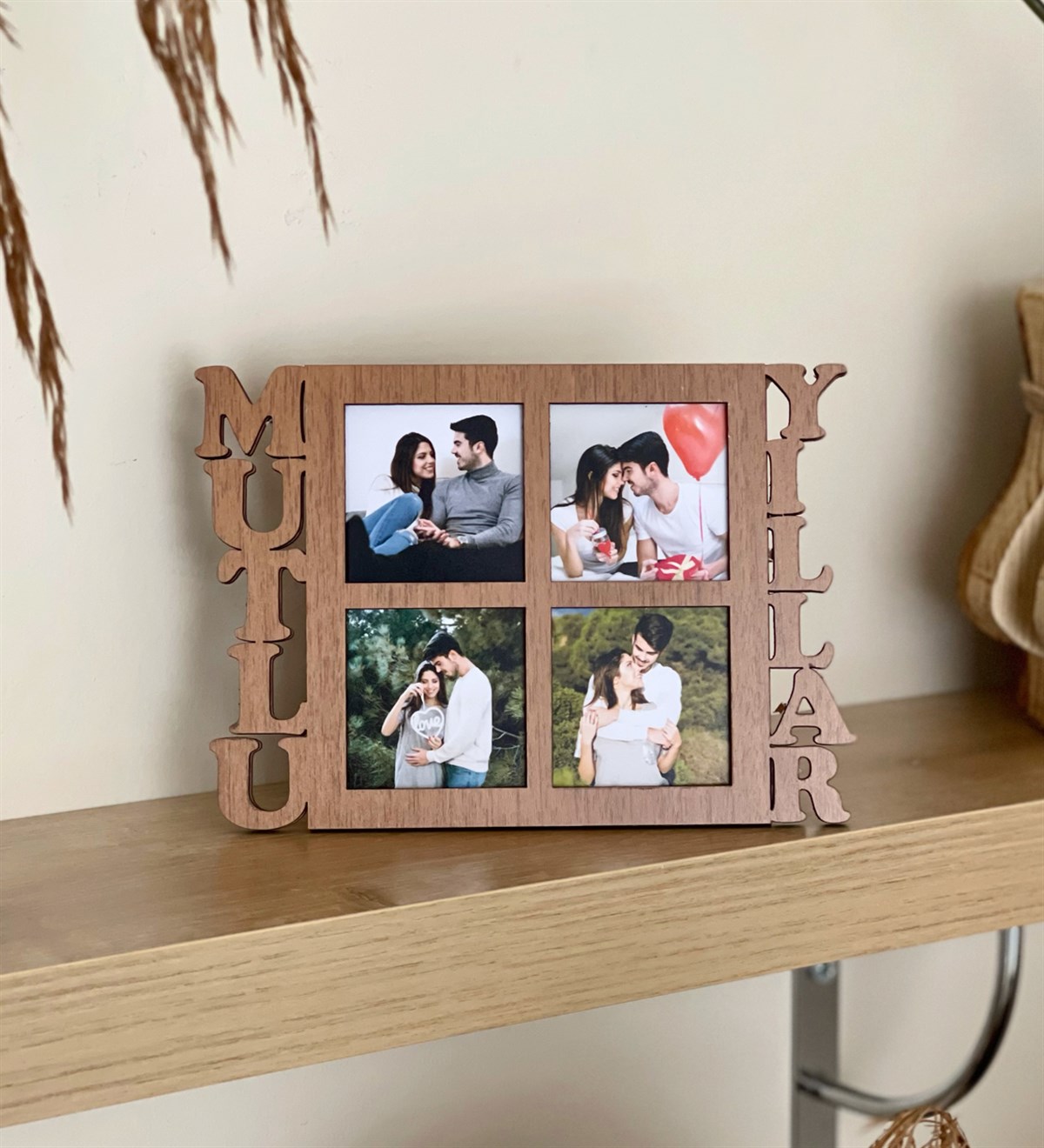 Mutlu Yıllar 4 Fotoğraf Standlı Mdf Çerçeve AhşapgiftmodaGmfc100083
