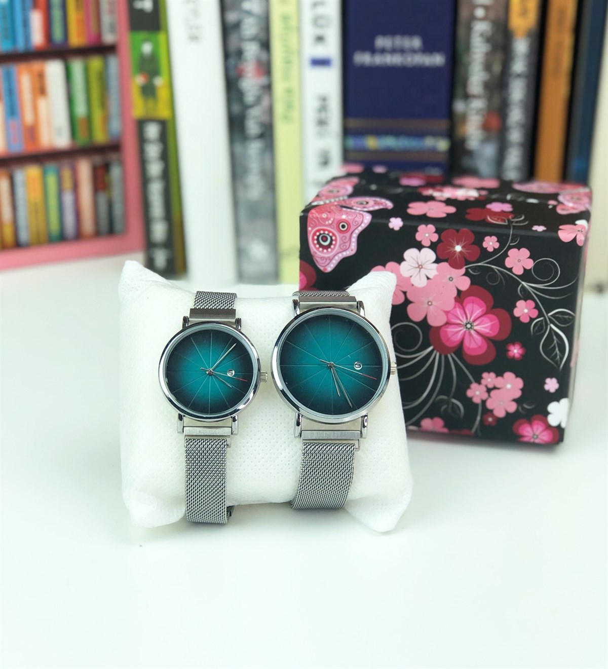 Gri Hasır Kordonlu Yeşil Çift SaatiGiftmodaGri-Kordon-Yeşil-Kadran