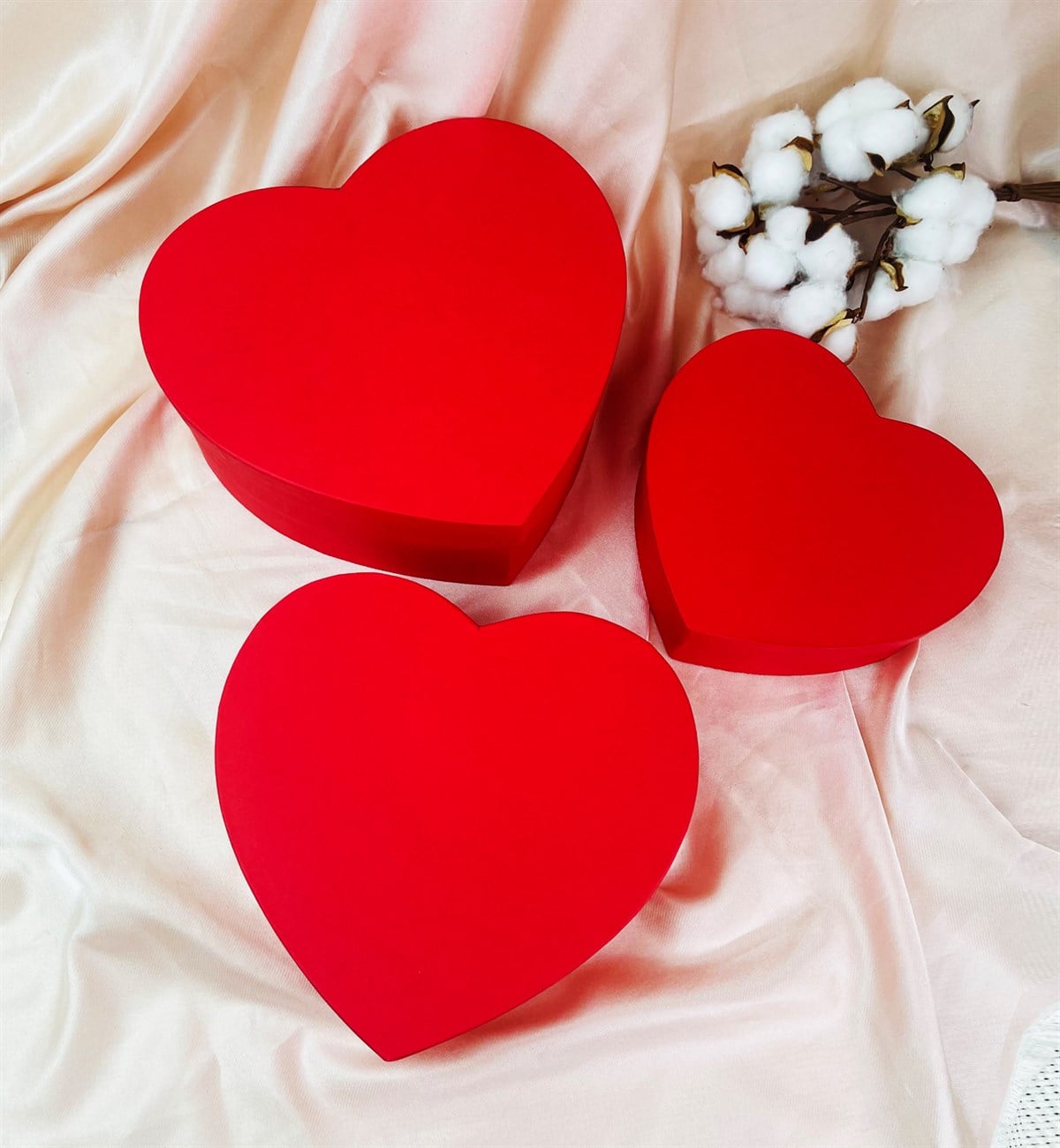 Kalp Tasarımlı 3'lü KutugiftmodaGmhk10036