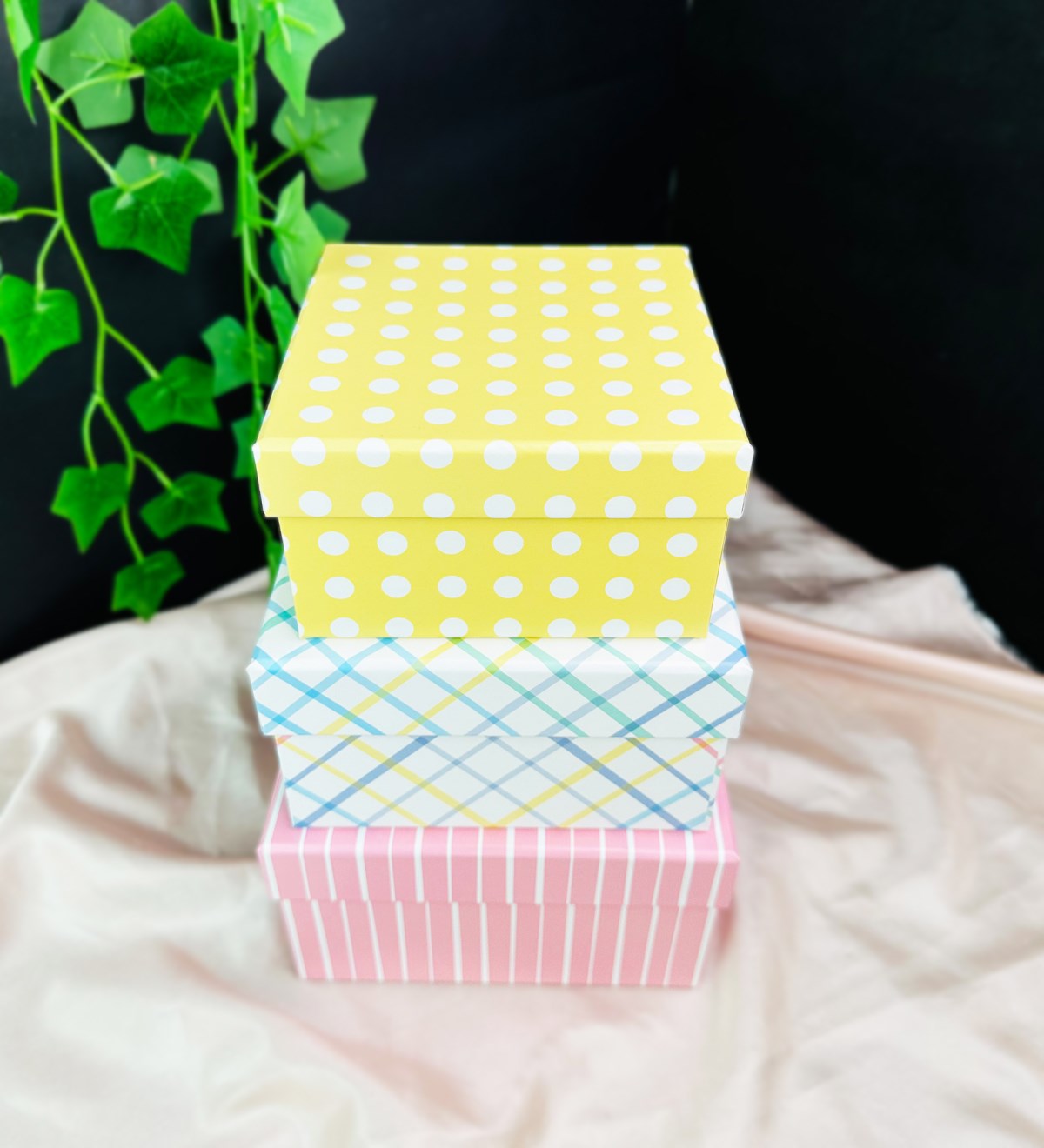 Pembe Çizgi Tasarımlı 3'lü KutugiftmodaGmhk10071