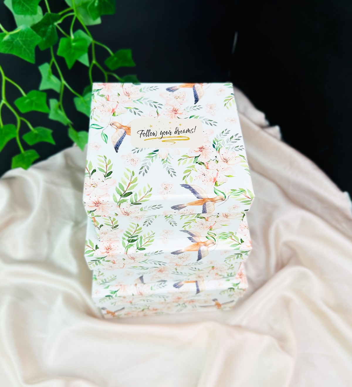 Follow Your Dreams Çiçek Tasarımlı 3'lü KutugiftmodaGmhk10064	