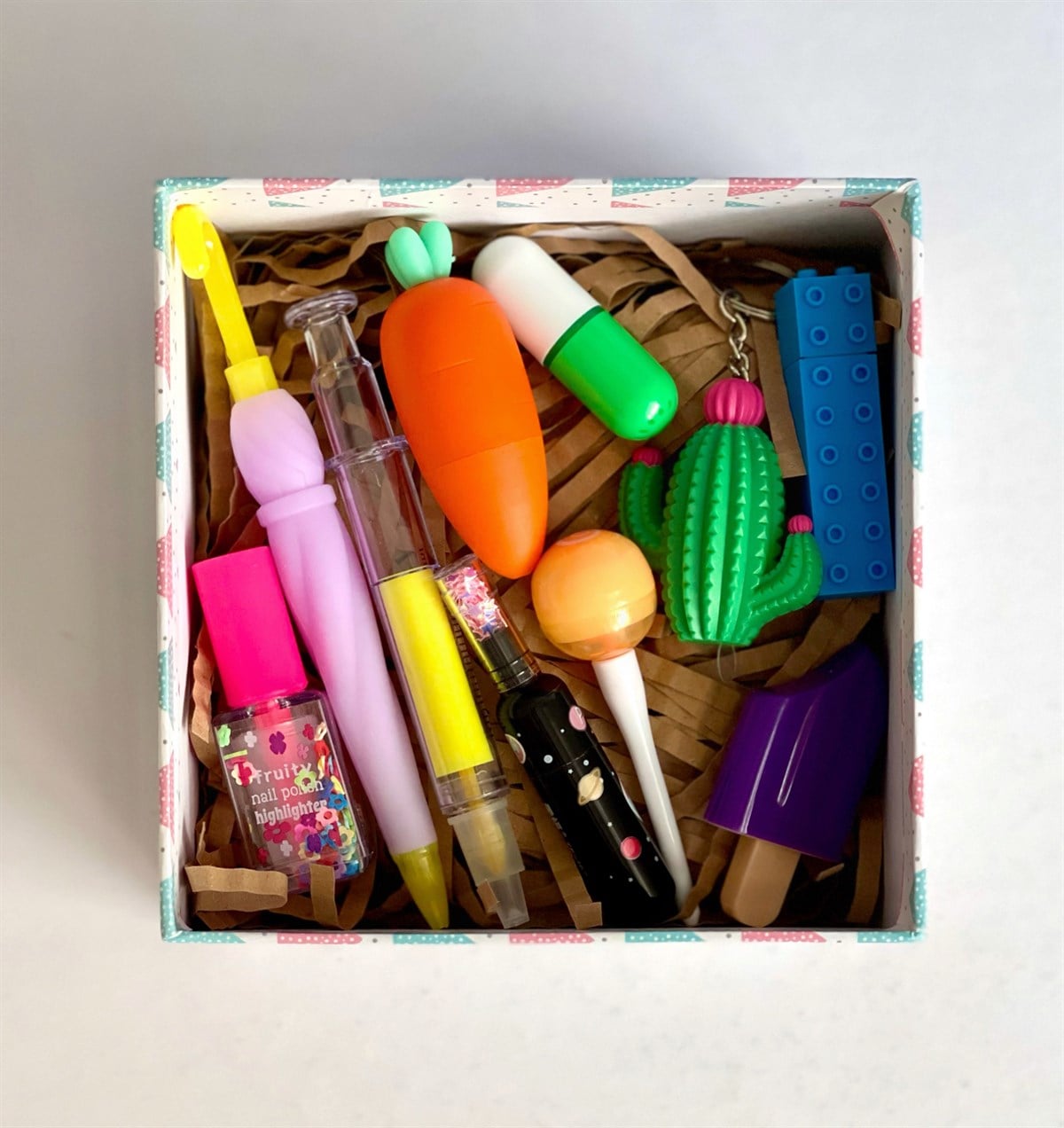 Rengarenk Kırtasiye SetiGiftmodaGmhs101146