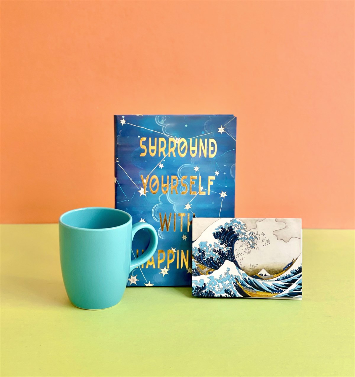 Dalga Tasarımlı Mini Albüm Mavi Bulut Kupa Ve Surround Yourself Tasarımlı Defter SetgiftmodaGmhs100958