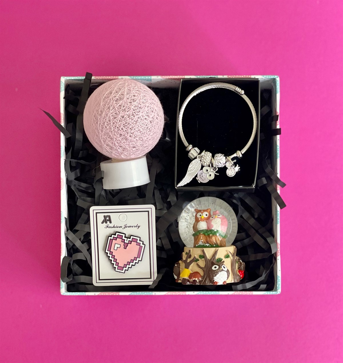 Mini Baykuş Kar Küresi Hasır Lamba Rozet Ve Baykuş Pandora Bileklik Mini Hediye SetigiftmodaGmhs100883