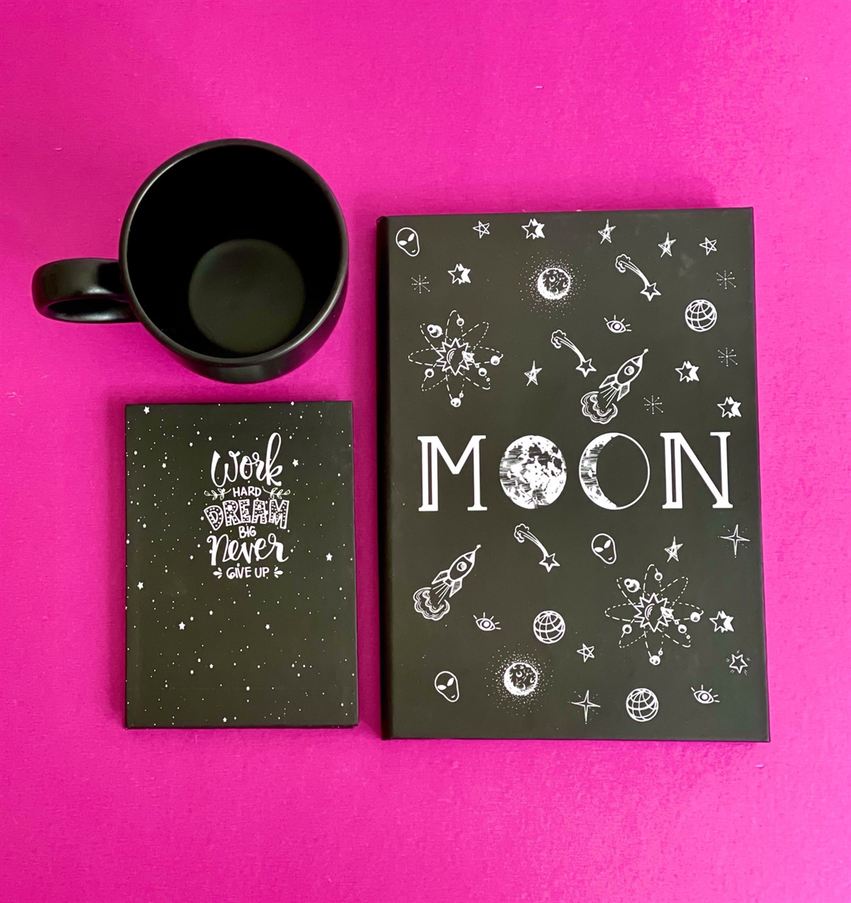 Work Hard Dream Tasarımlı Mini Albüm Siyah Bulut Kupa Ve Moon Tasarımlı Defter SetgiftmodaGmhs100939