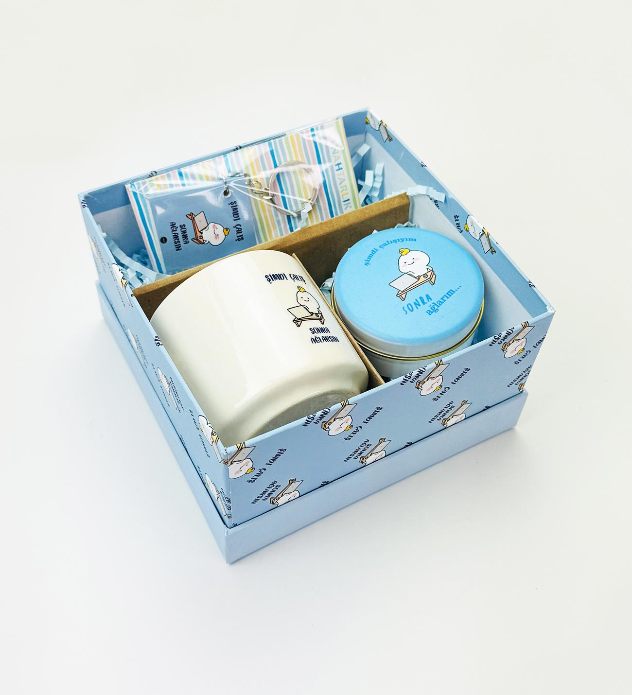 Şimdi Çalışıyım Sonra Ağlarım Tasarımlı Kutulu Hediye SetigiftmodaGmhs101990