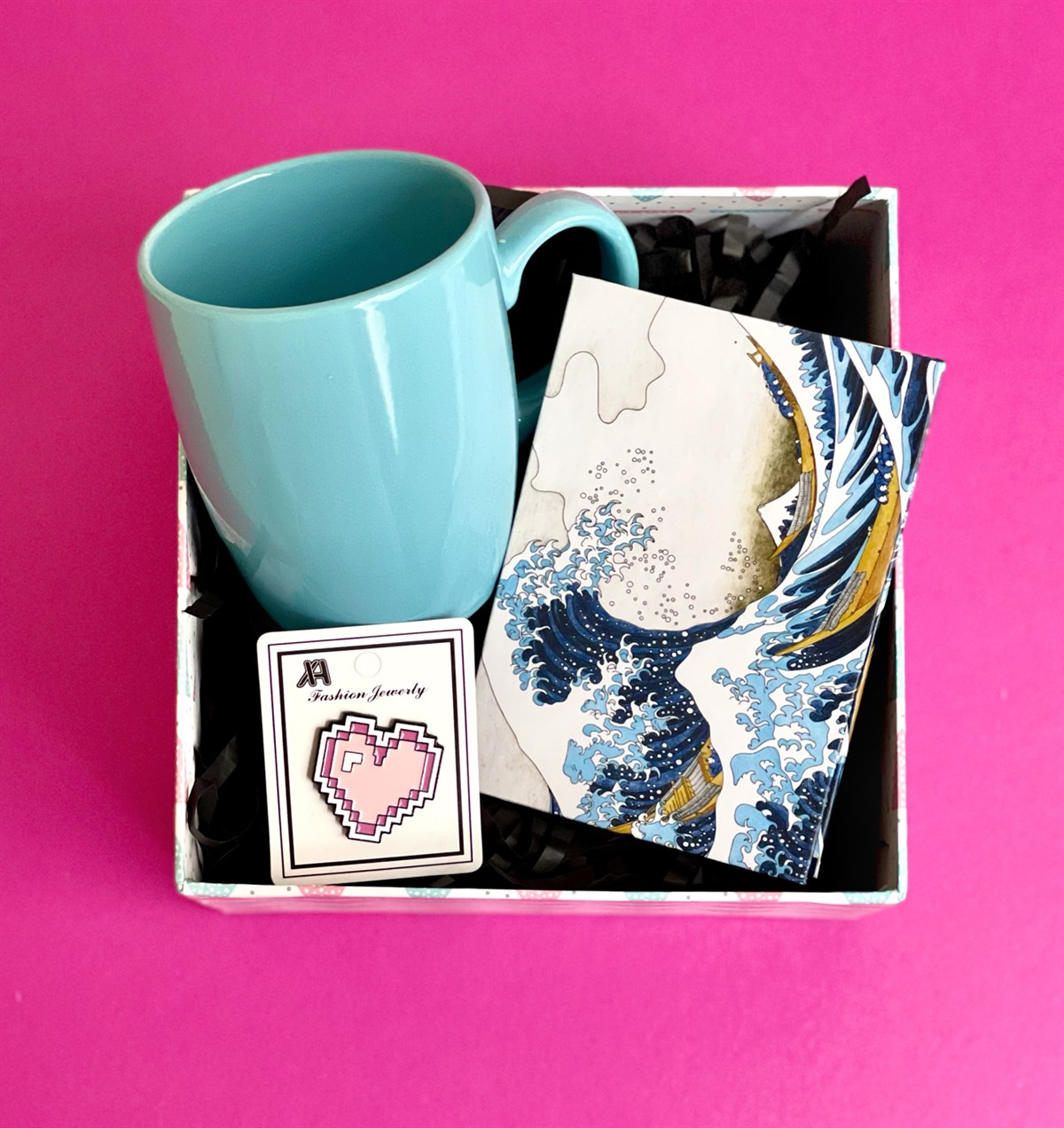 Dalga Tasarımlı Mini Albüm Mavi Bulut Kupa Ve Rozet Mini Hediye SetigiftmodaGmhs100919