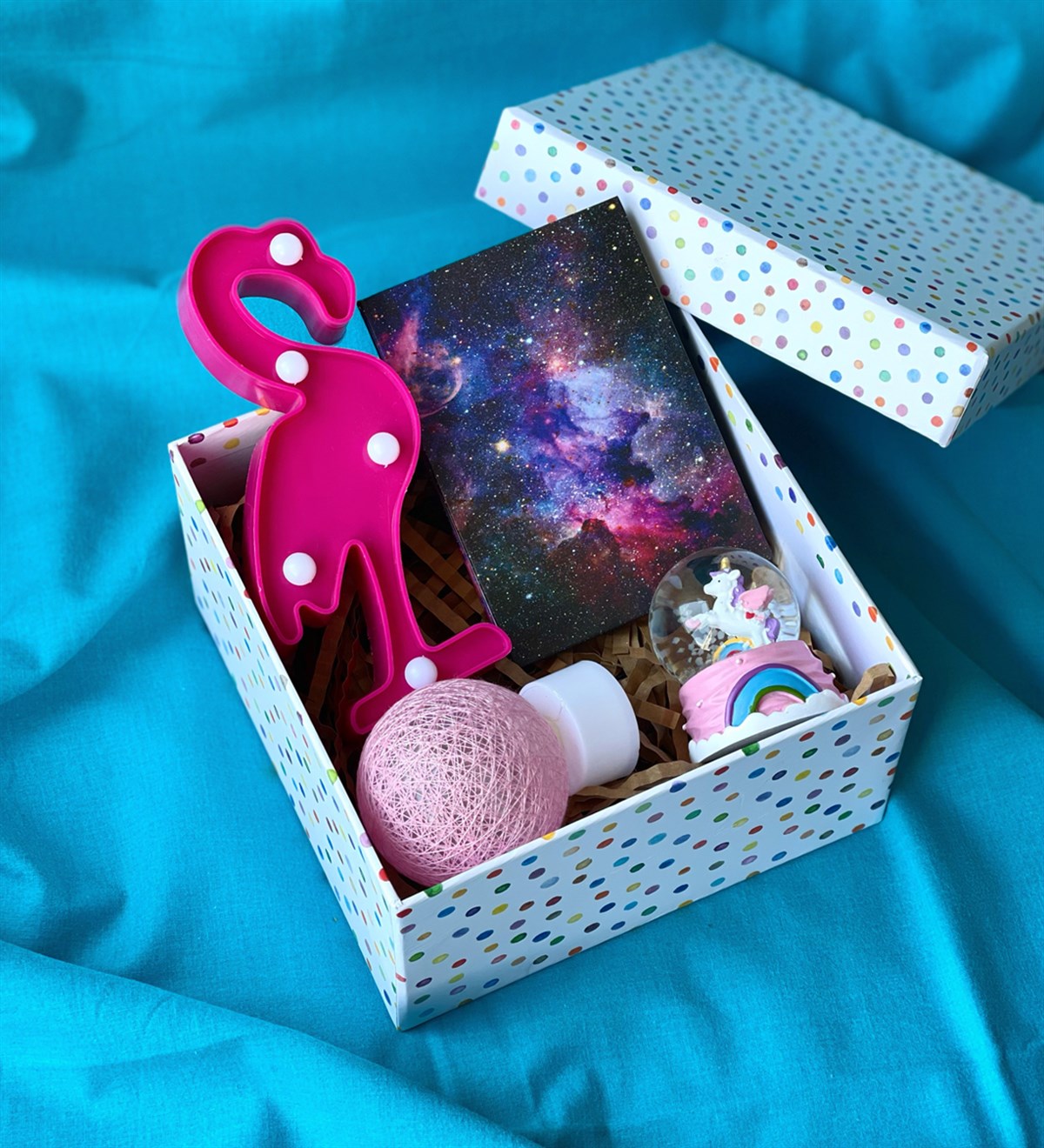Özel Kutulu Space Mini Albüm Flamingo Lamba Mini Unicorn Gökkuşağı Kar Küresi Ve Hasır Lamba SetgiftmodaGmhs100669