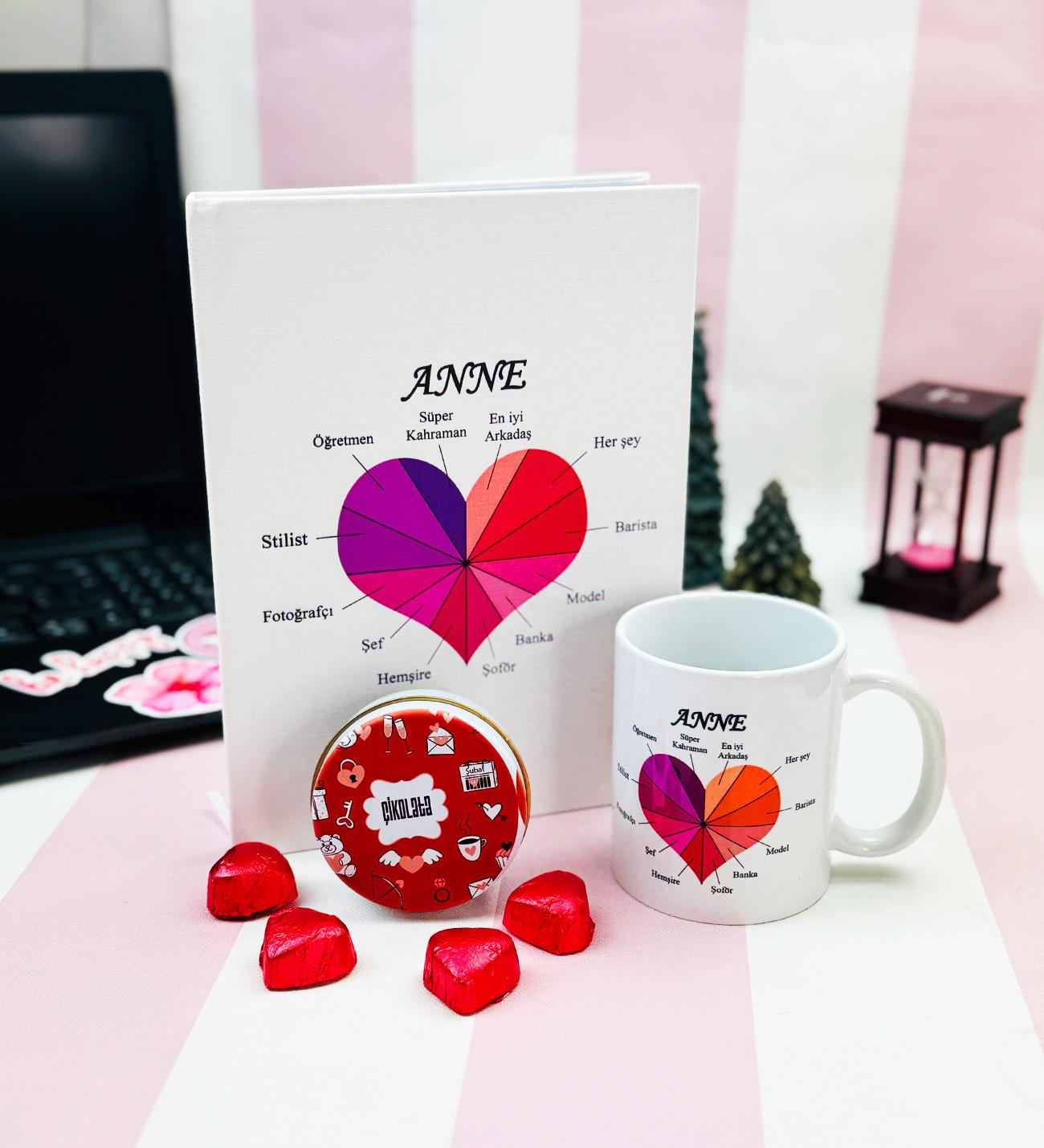Süper Anne Tasarımlı Kupa Kalp Çikolata Ve Sert Kapaklı DeftergiftmodaGmhs102003