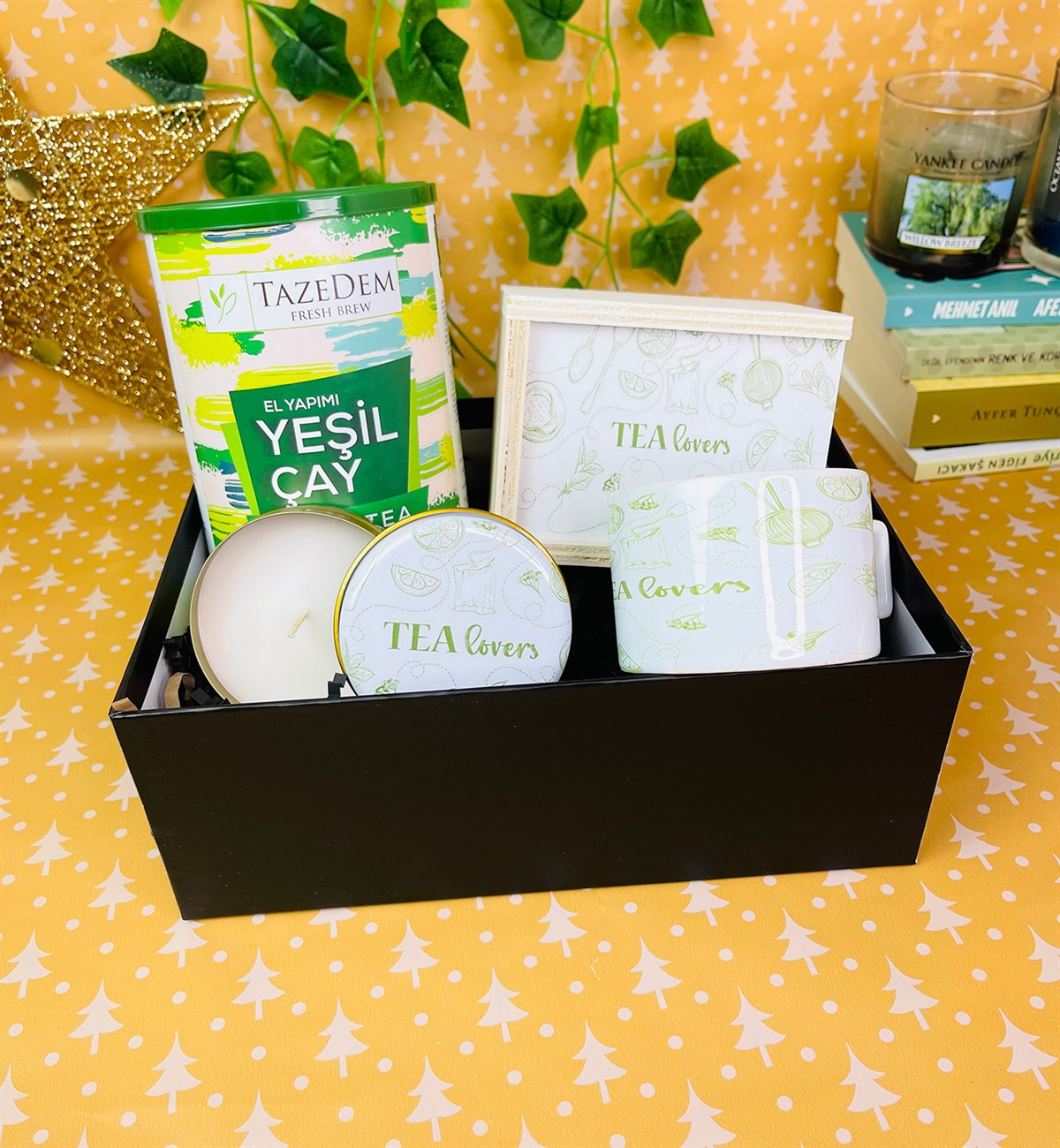 Çay Severler Tasarımlı Mum Kutulu Kupa Ve İlk Hasat Premium Yeşil Çay Hediye SetigiftmodaGmhs101381